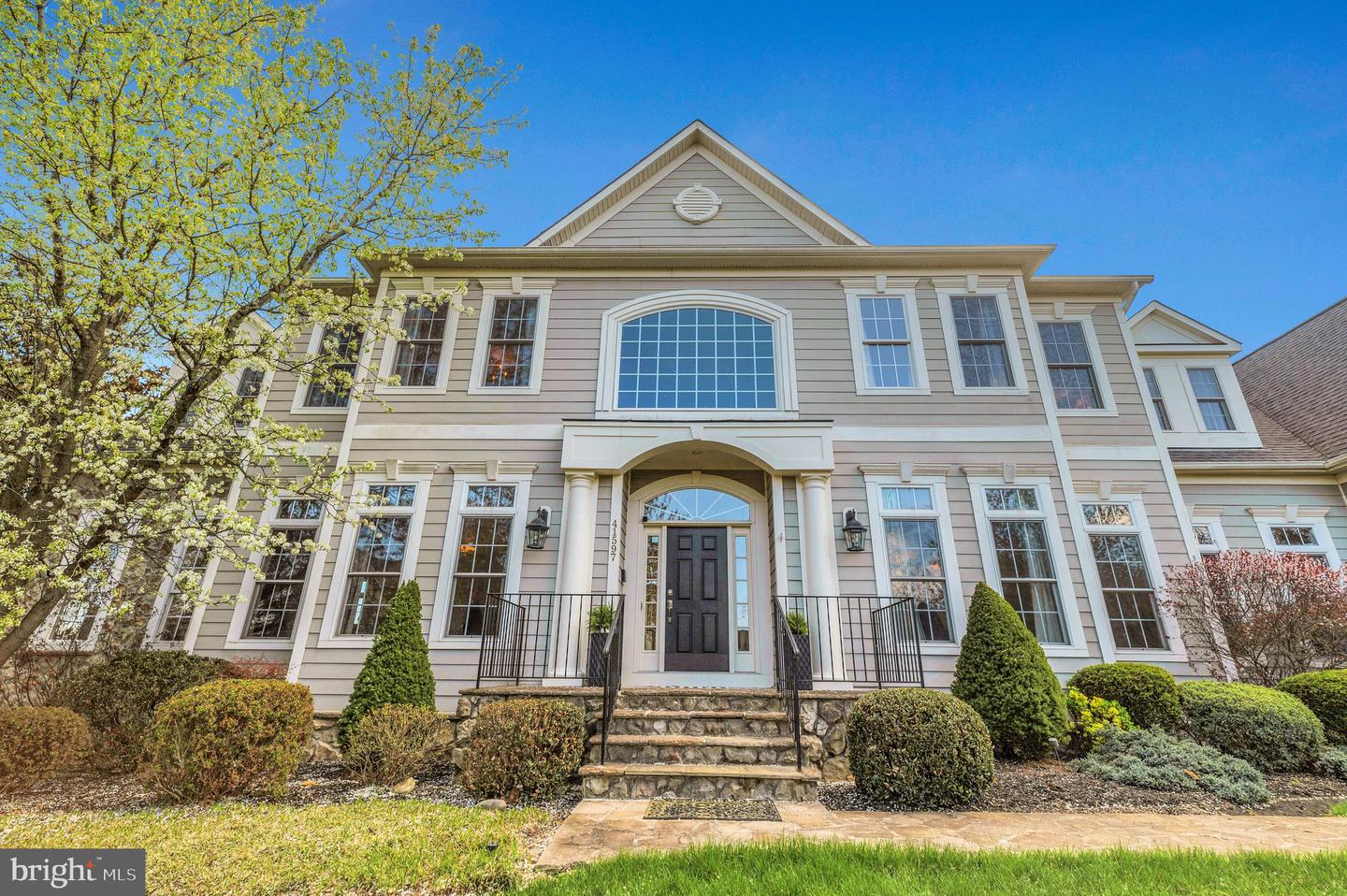 41597 SWIFTWATER DR, LEESBURG, Virginia 20176, 6 Bedrooms Bedrooms, ,5 BathroomsBathrooms,Residential,For sale,41597 SWIFTWATER DR,VALO2093314 MLS # VALO2093314