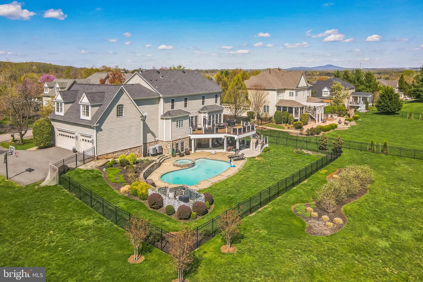 41597 SWIFTWATER DR, LEESBURG, Virginia 20176, 6 Bedrooms Bedrooms, ,5 BathroomsBathrooms,Residential,For sale,41597 SWIFTWATER DR,VALO2093314 MLS # VALO2093314