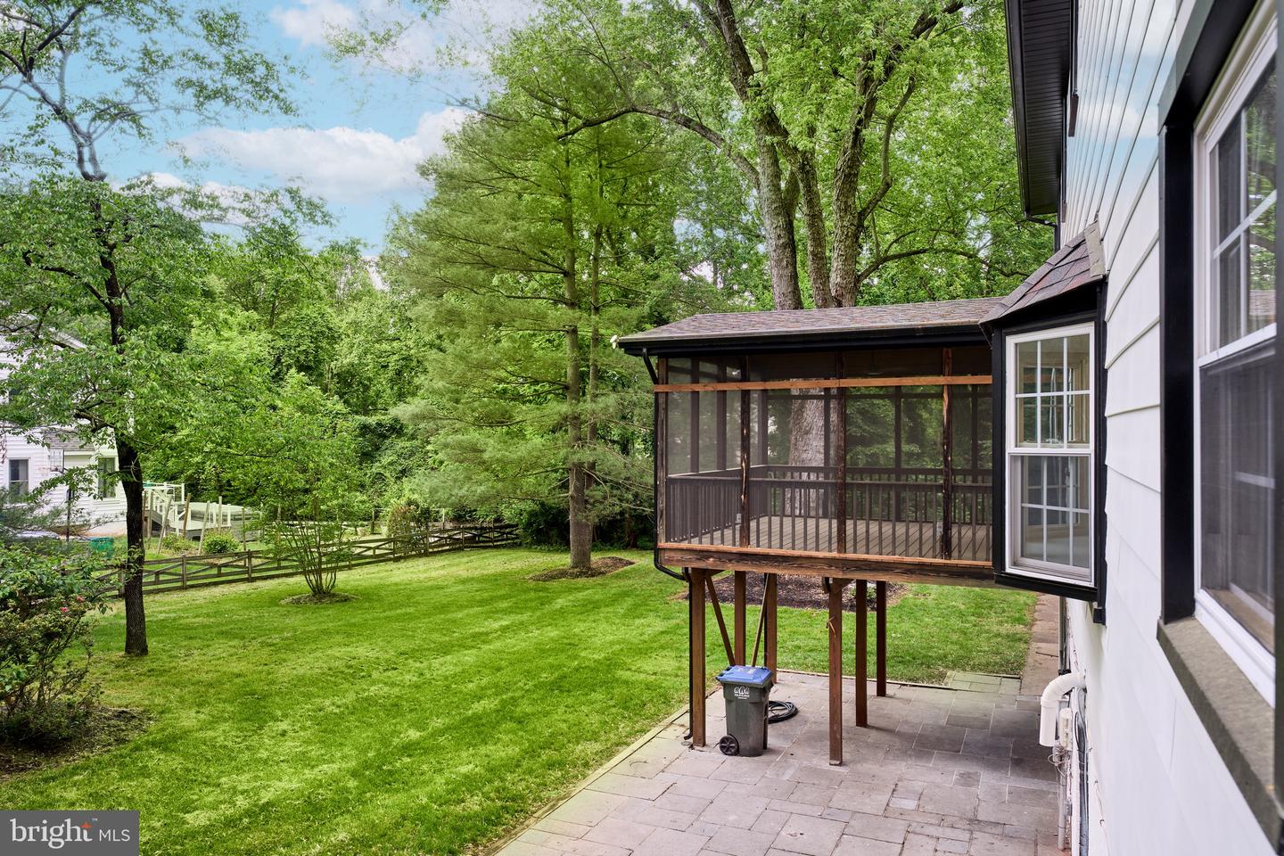11318 VALE RD, OAKTON, Virginia 22124, 4 Bedrooms Bedrooms, ,3 BathroomsBathrooms,Residential,For sale,11318 VALE RD,VAFX2233070 MLS # VAFX2233070