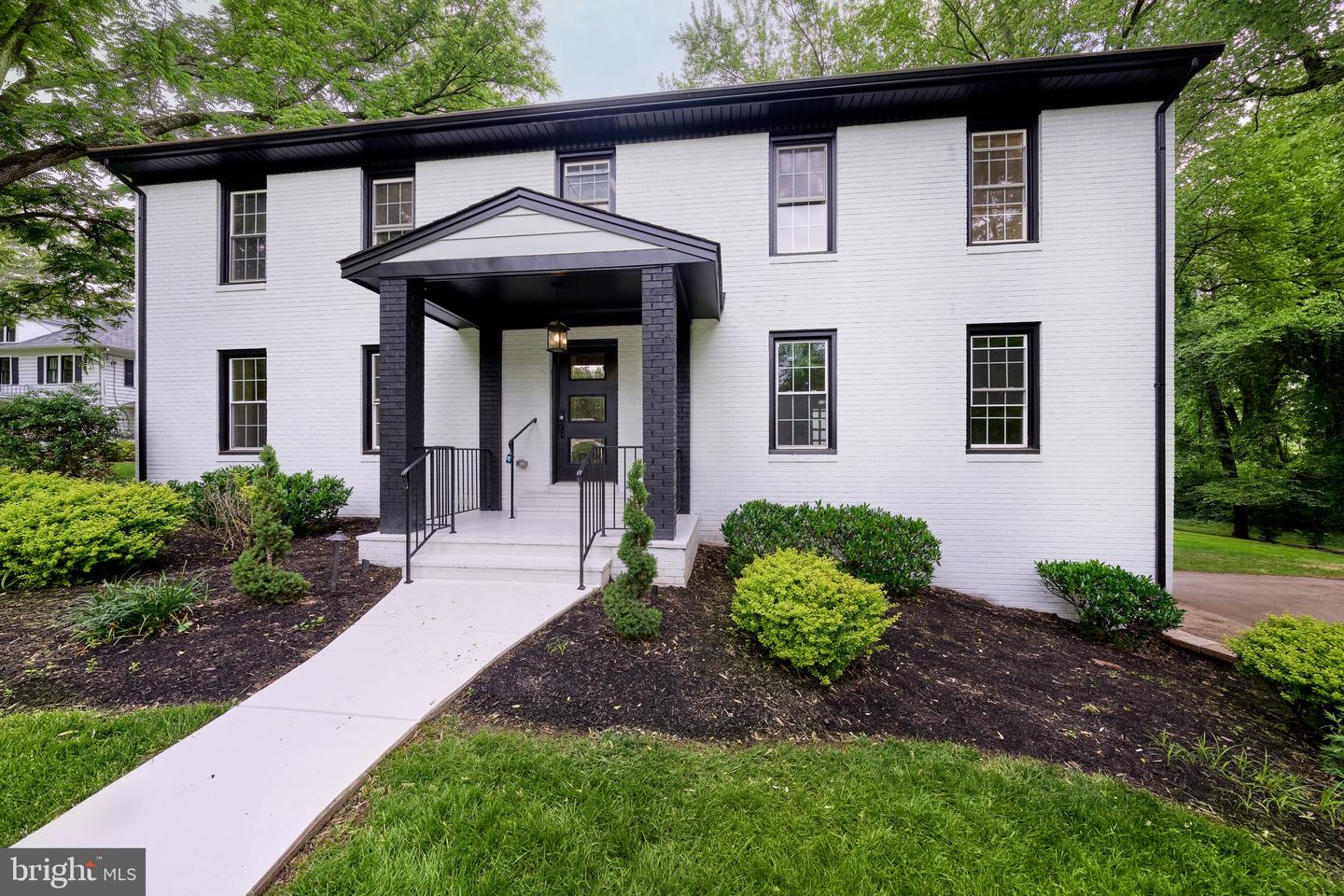 11318 VALE RD, OAKTON, Virginia 22124, 4 Bedrooms Bedrooms, ,3 BathroomsBathrooms,Residential,For sale,11318 VALE RD,VAFX2233070 MLS # VAFX2233070