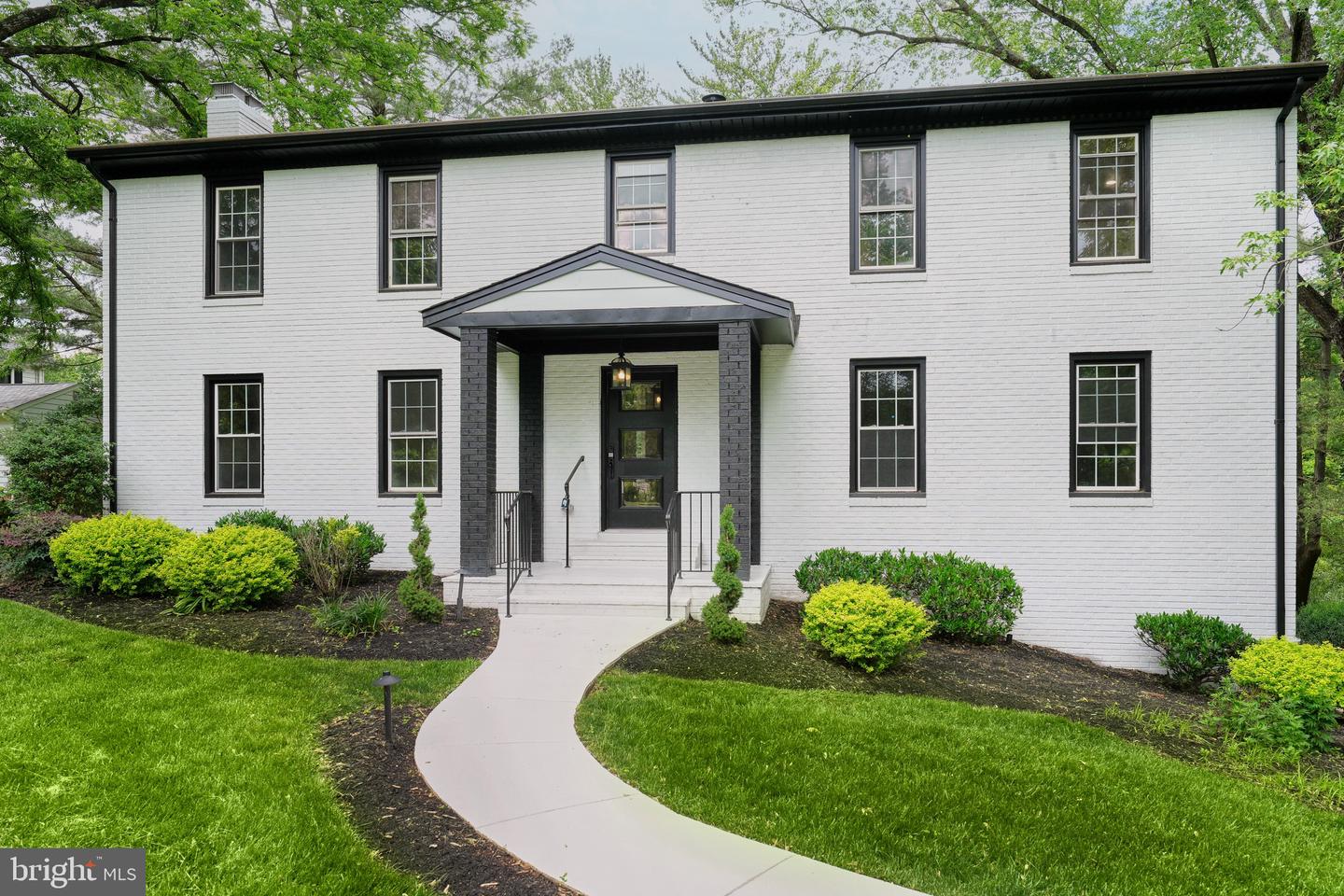 11318 VALE RD, OAKTON, Virginia 22124, 4 Bedrooms Bedrooms, ,3 BathroomsBathrooms,Residential,For sale,11318 VALE RD,VAFX2233070 MLS # VAFX2233070