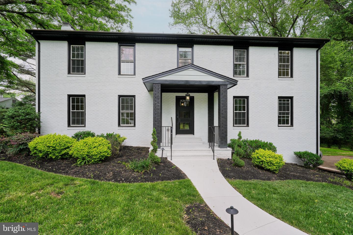 11318 VALE RD, OAKTON, Virginia 22124, 4 Bedrooms Bedrooms, ,3 BathroomsBathrooms,Residential,For sale,11318 VALE RD,VAFX2233070 MLS # VAFX2233070
