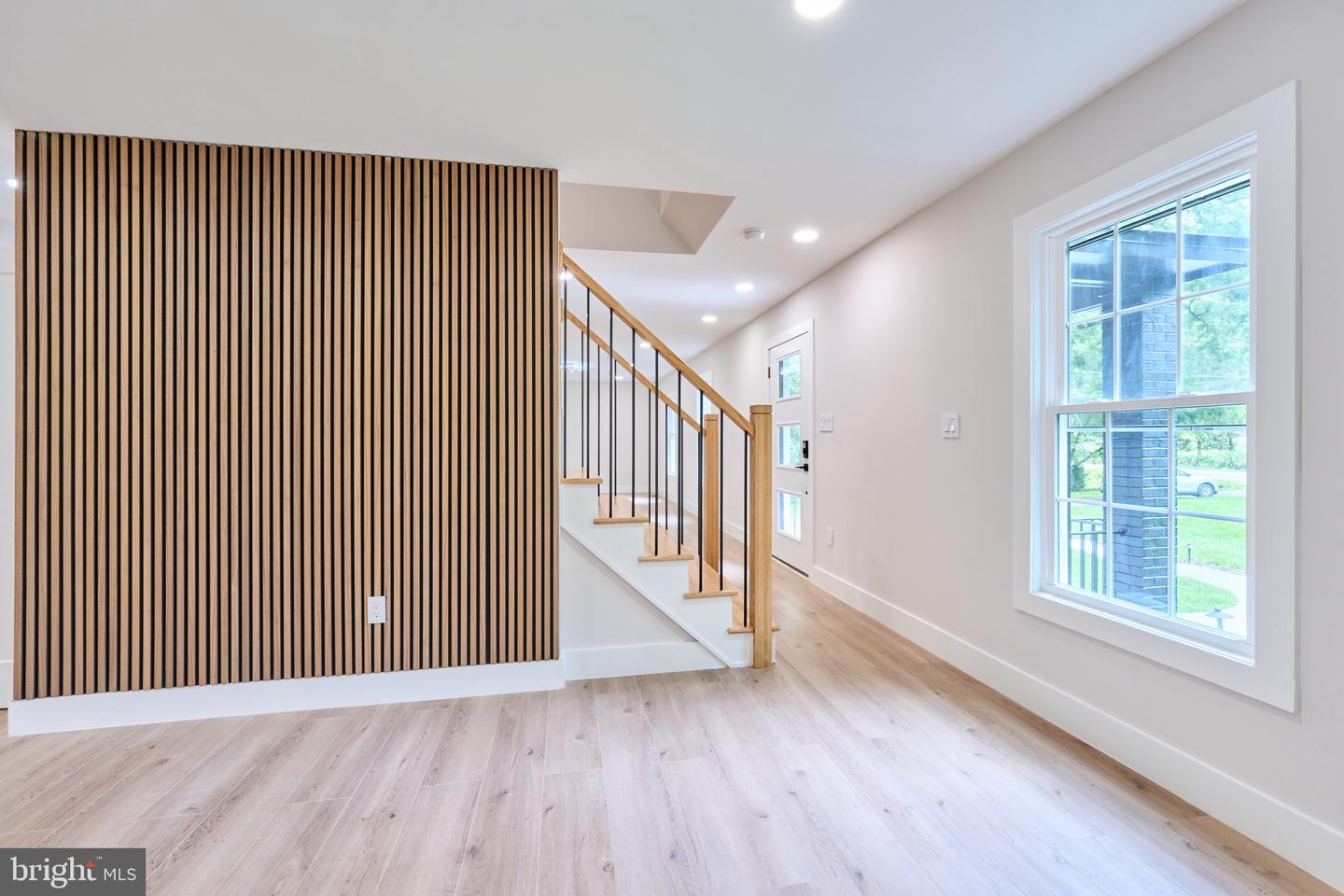 11318 VALE RD, OAKTON, Virginia 22124, 4 Bedrooms Bedrooms, ,3 BathroomsBathrooms,Residential,For sale,11318 VALE RD,VAFX2233070 MLS # VAFX2233070