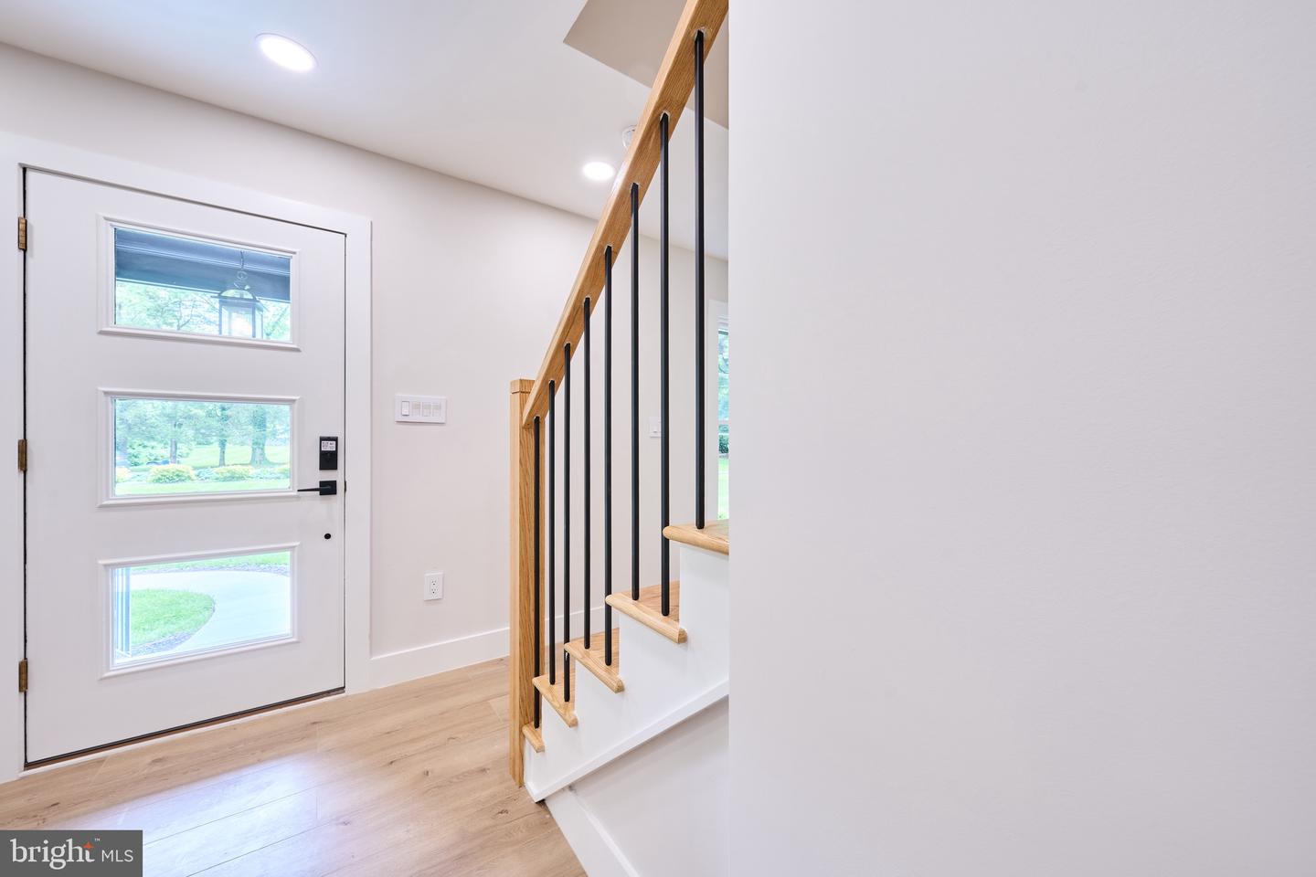 11318 VALE RD, OAKTON, Virginia 22124, 4 Bedrooms Bedrooms, ,3 BathroomsBathrooms,Residential,For sale,11318 VALE RD,VAFX2233070 MLS # VAFX2233070