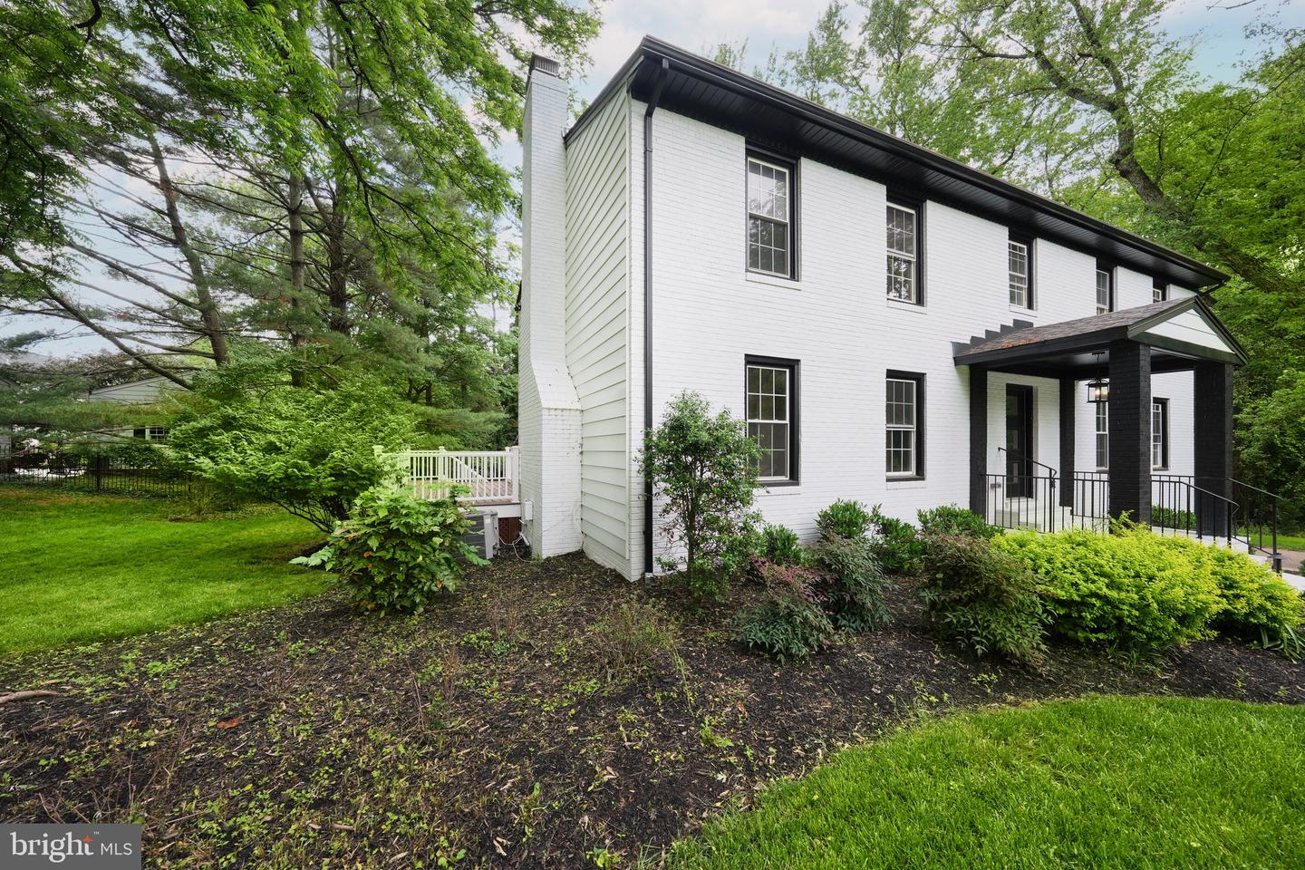 11318 VALE RD, OAKTON, Virginia 22124, 4 Bedrooms Bedrooms, ,3 BathroomsBathrooms,Residential,For sale,11318 VALE RD,VAFX2233070 MLS # VAFX2233070