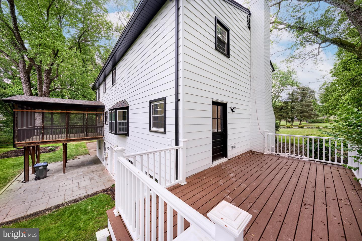 11318 VALE RD, OAKTON, Virginia 22124, 4 Bedrooms Bedrooms, ,3 BathroomsBathrooms,Residential,For sale,11318 VALE RD,VAFX2233070 MLS # VAFX2233070