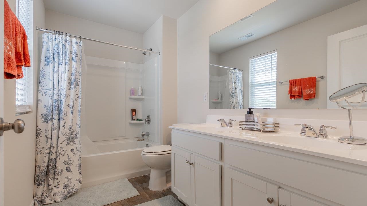 306 COYOTE RUN, BROADWAY, Virginia 22815, 4 Bedrooms Bedrooms, ,2 BathroomsBathrooms,Residential,306 COYOTE RUN,665122 MLS # 665122