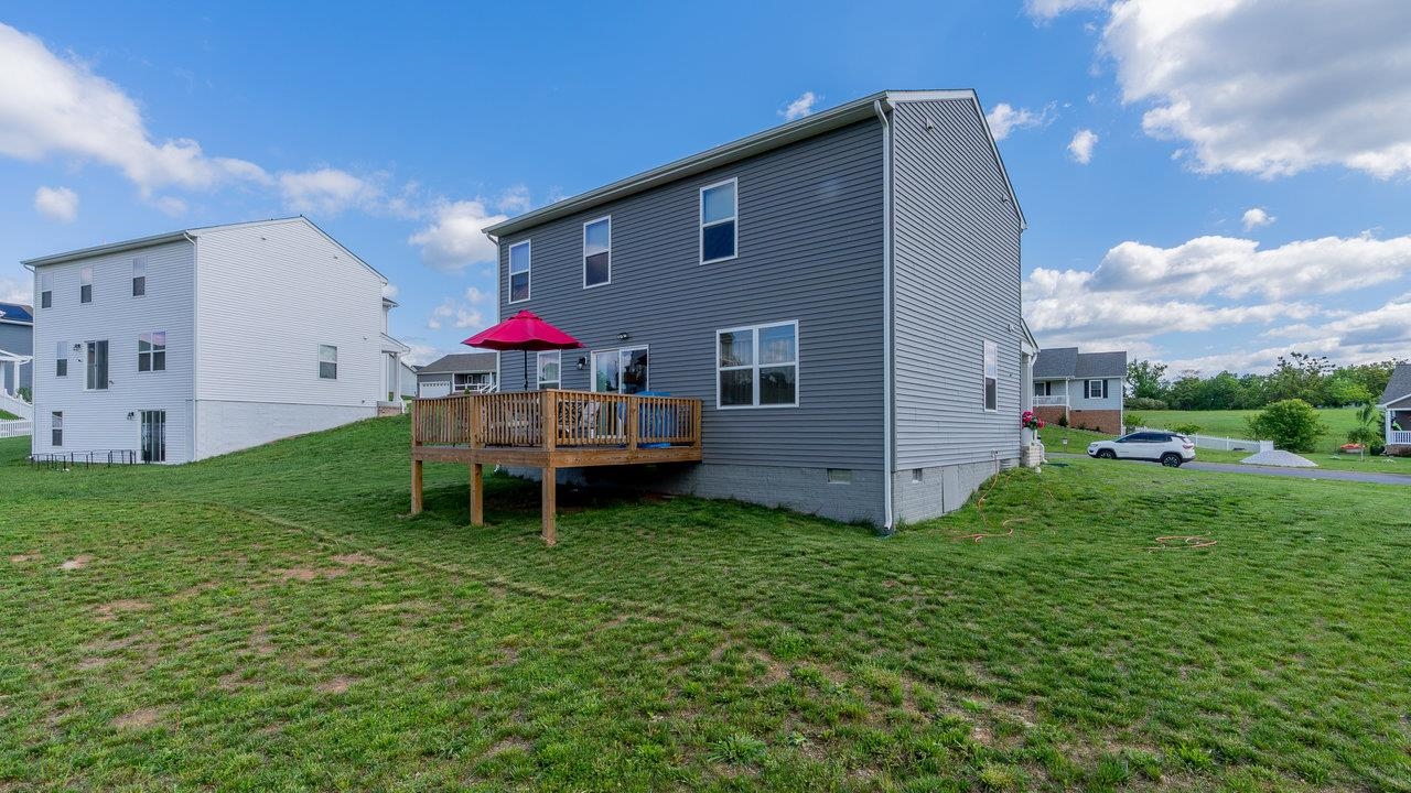 306 COYOTE RUN, BROADWAY, Virginia 22815, 4 Bedrooms Bedrooms, ,2 BathroomsBathrooms,Residential,306 COYOTE RUN,665122 MLS # 665122