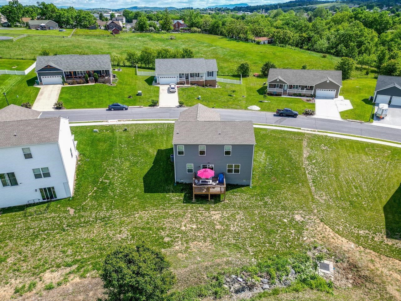 306 COYOTE RUN, BROADWAY, Virginia 22815, 4 Bedrooms Bedrooms, ,2 BathroomsBathrooms,Residential,306 COYOTE RUN,665122 MLS # 665122