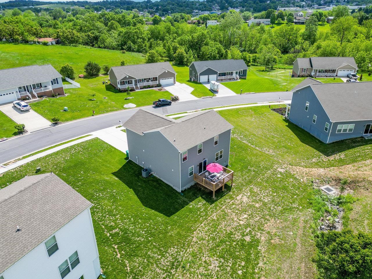 306 COYOTE RUN, BROADWAY, Virginia 22815, 4 Bedrooms Bedrooms, ,2 BathroomsBathrooms,Residential,306 COYOTE RUN,665122 MLS # 665122