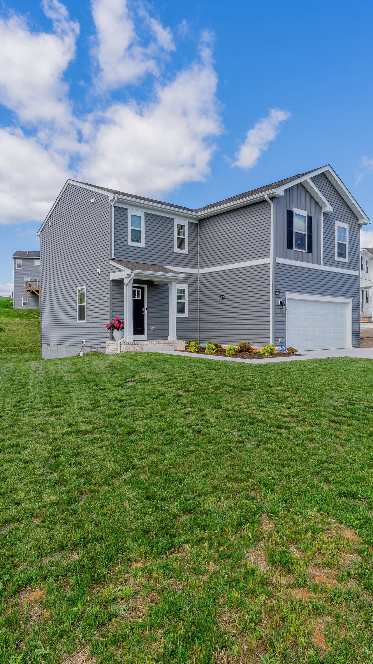 306 COYOTE RUN, BROADWAY, Virginia 22815, 4 Bedrooms Bedrooms, ,2 BathroomsBathrooms,Residential,306 COYOTE RUN,665122 MLS # 665122
