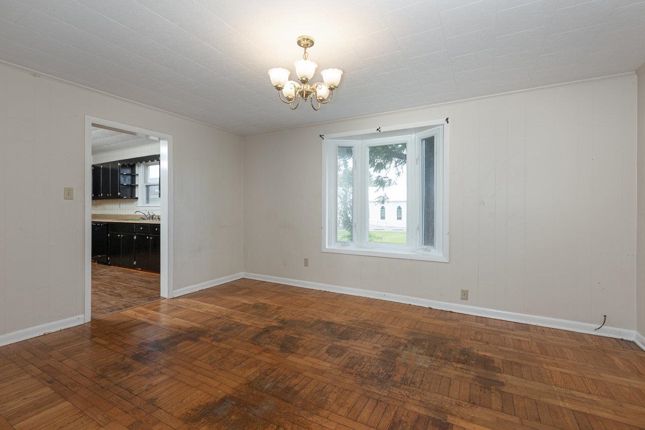 10150 MCGAHEYSVILLE RD, MCGAHEYSVILLE, Virginia 22840, 3 Bedrooms Bedrooms, ,1 BathroomBathrooms,Residential,10150 MCGAHEYSVILLE RD,665130 MLS # 665130