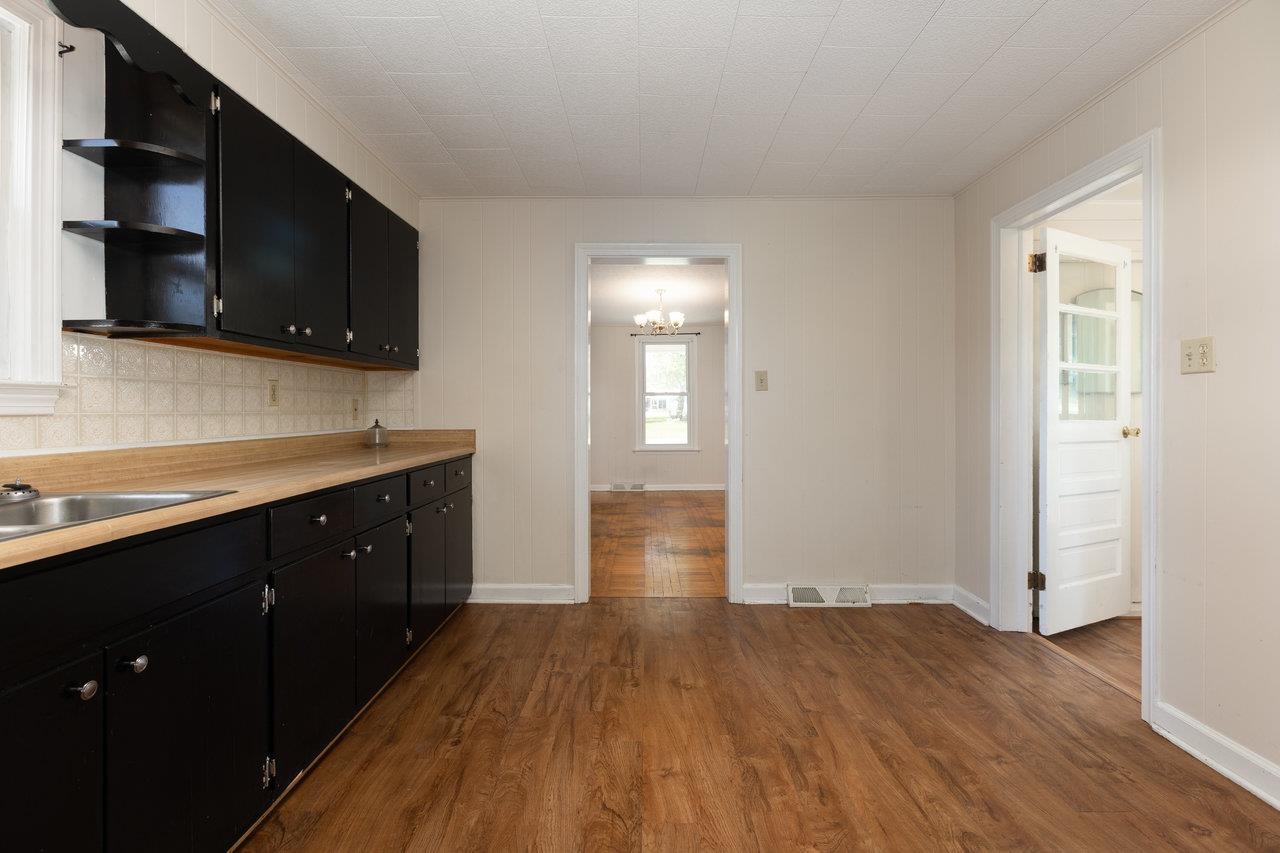 10150 MCGAHEYSVILLE RD, MCGAHEYSVILLE, Virginia 22840, 3 Bedrooms Bedrooms, ,1 BathroomBathrooms,Residential,10150 MCGAHEYSVILLE RD,665130 MLS # 665130