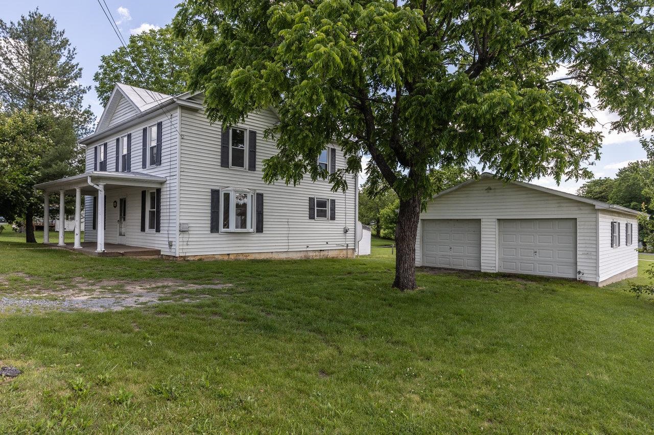 10150 MCGAHEYSVILLE RD, MCGAHEYSVILLE, Virginia 22840, 3 Bedrooms Bedrooms, ,1 BathroomBathrooms,Residential,10150 MCGAHEYSVILLE RD,665130 MLS # 665130