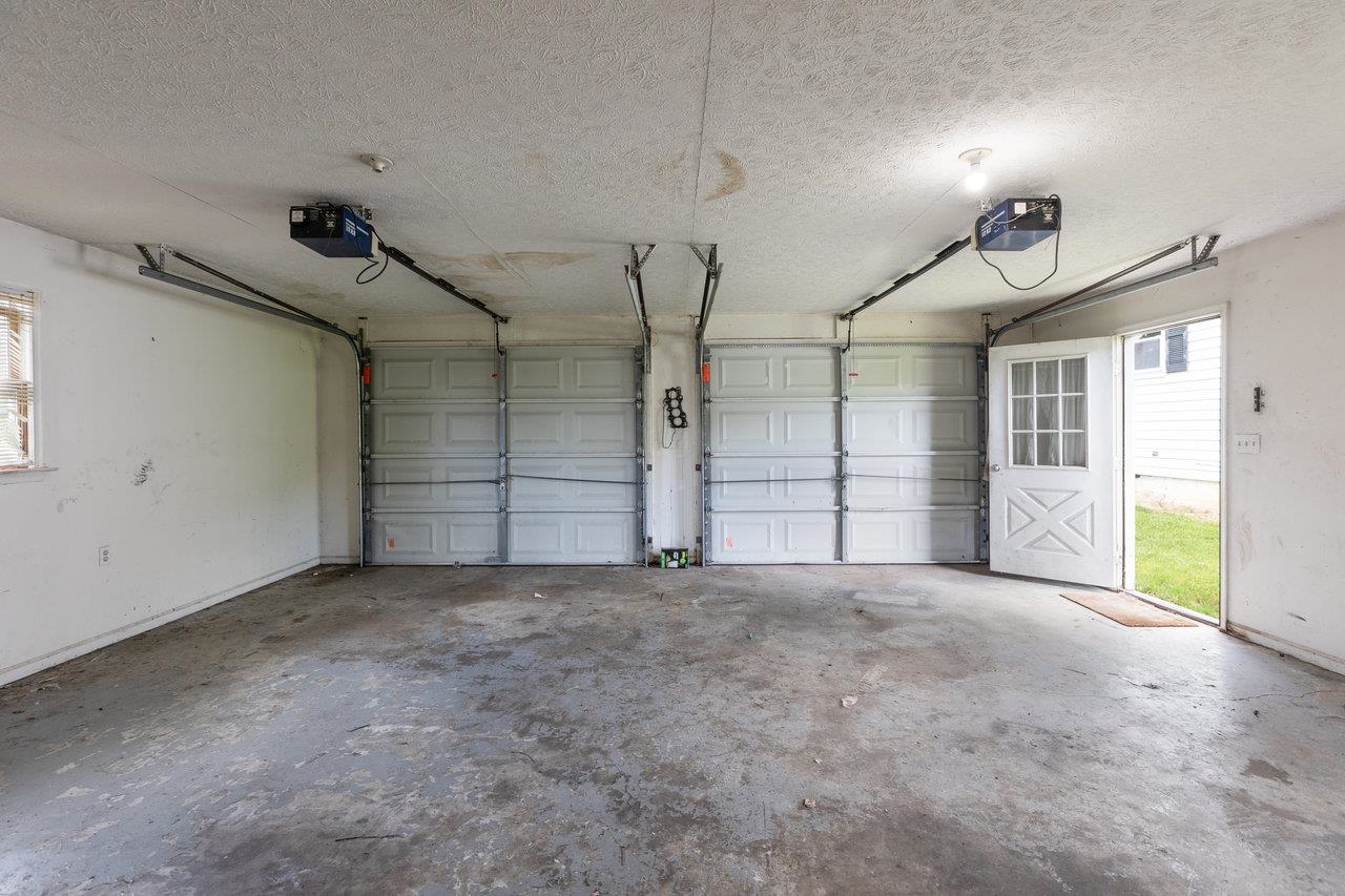 10150 MCGAHEYSVILLE RD, MCGAHEYSVILLE, Virginia 22840, 3 Bedrooms Bedrooms, ,1 BathroomBathrooms,Residential,10150 MCGAHEYSVILLE RD,665130 MLS # 665130