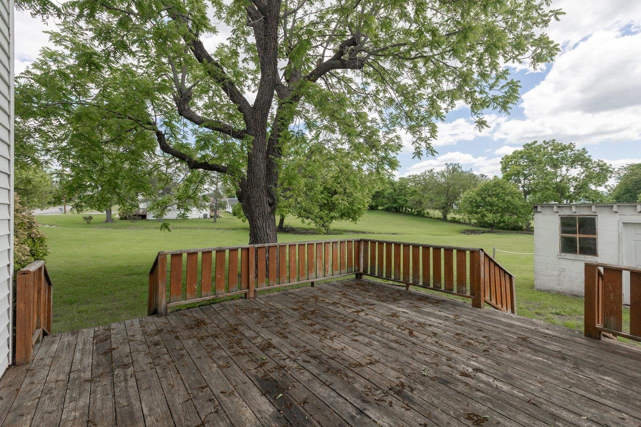 10150 MCGAHEYSVILLE RD, MCGAHEYSVILLE, Virginia 22840, 3 Bedrooms Bedrooms, ,1 BathroomBathrooms,Residential,10150 MCGAHEYSVILLE RD,665130 MLS # 665130