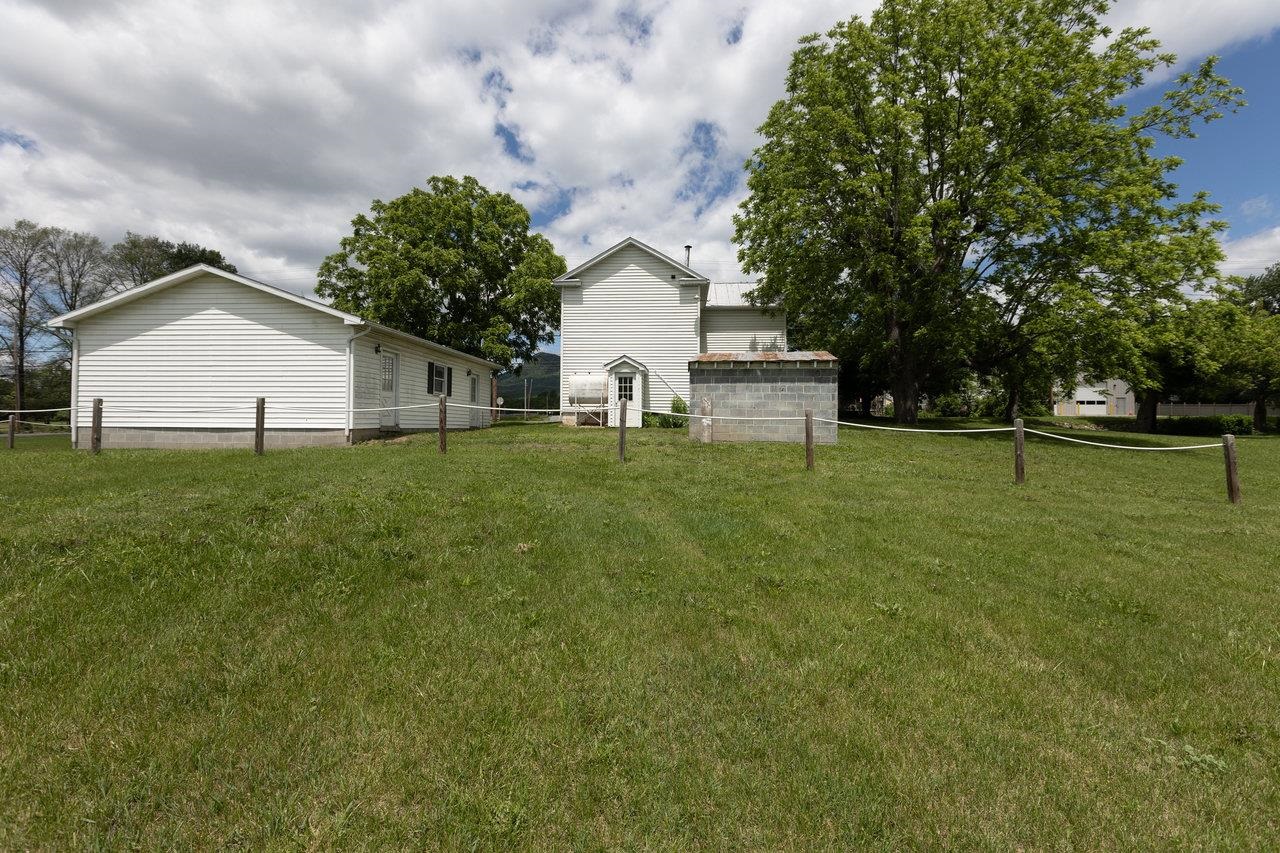 10150 MCGAHEYSVILLE RD, MCGAHEYSVILLE, Virginia 22840, 3 Bedrooms Bedrooms, ,1 BathroomBathrooms,Residential,10150 MCGAHEYSVILLE RD,665130 MLS # 665130