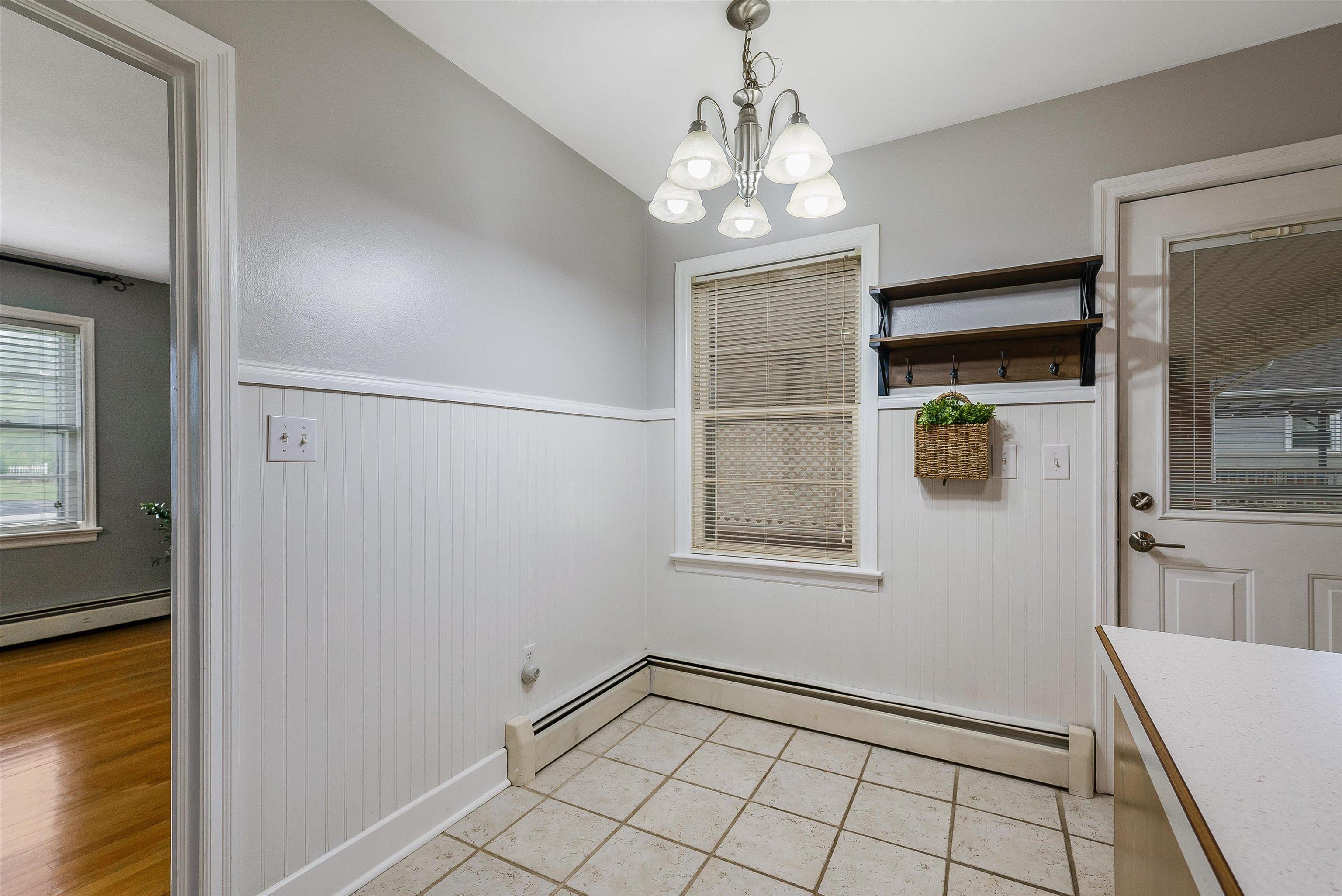 78 STUART AVE, STUARTS DRAFT, Virginia 24477, 3 Bedrooms Bedrooms, ,1 BathroomBathrooms,Residential,78 STUART AVE,665134 MLS # 665134
