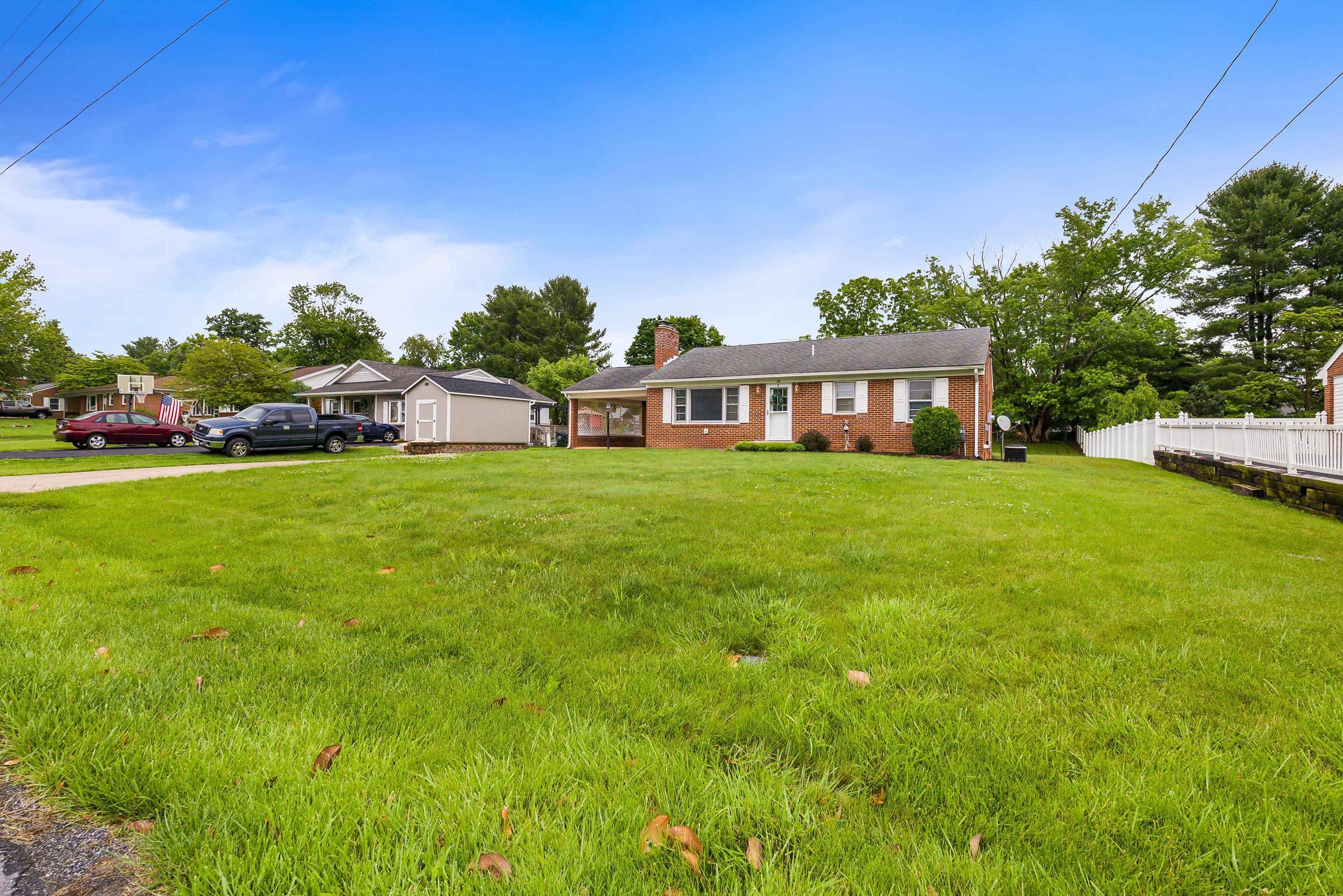 78 STUART AVE, STUARTS DRAFT, Virginia 24477, 3 Bedrooms Bedrooms, ,1 BathroomBathrooms,Residential,78 STUART AVE,665134 MLS # 665134