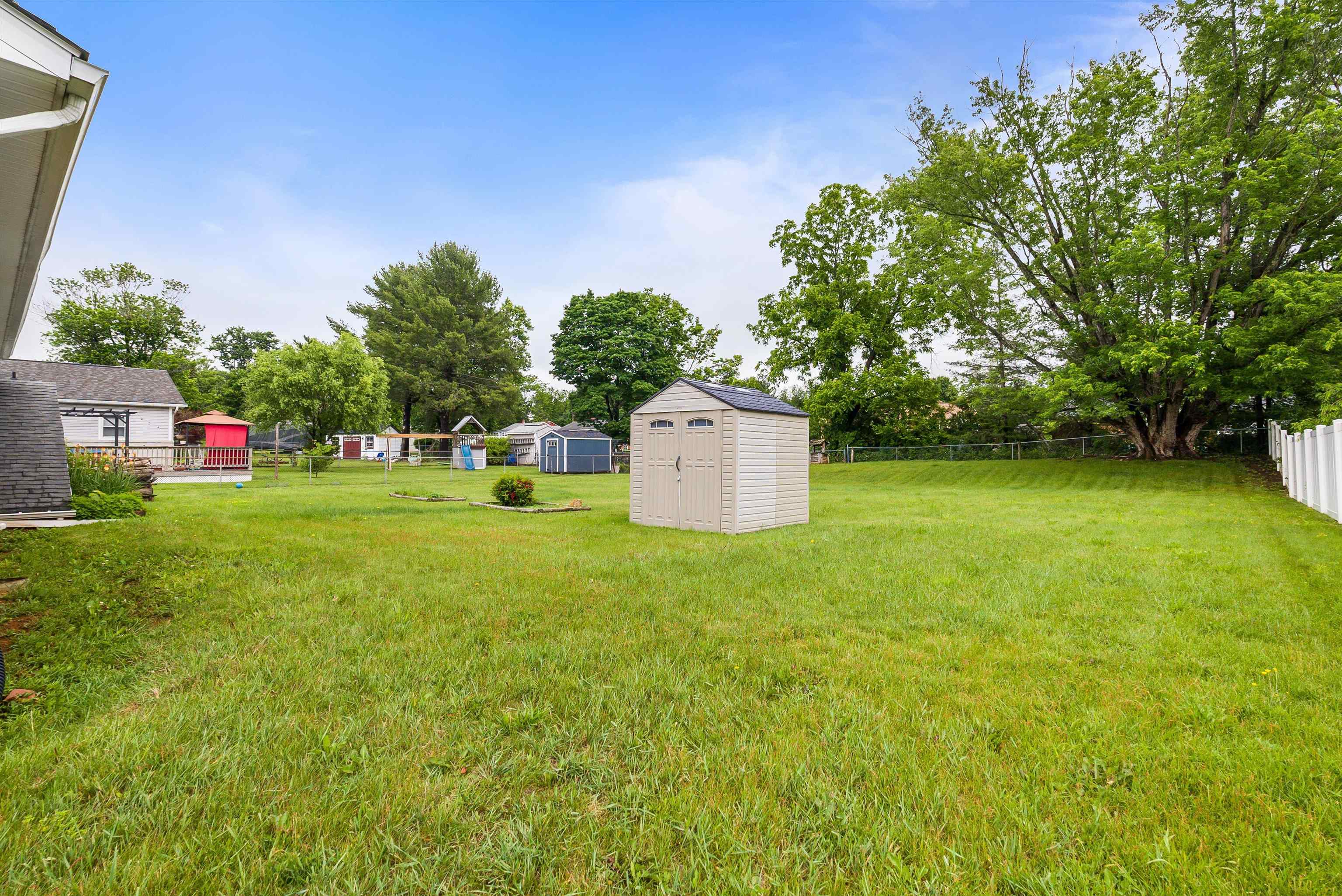 78 STUART AVE, STUARTS DRAFT, Virginia 24477, 3 Bedrooms Bedrooms, ,1 BathroomBathrooms,Residential,78 STUART AVE,665134 MLS # 665134