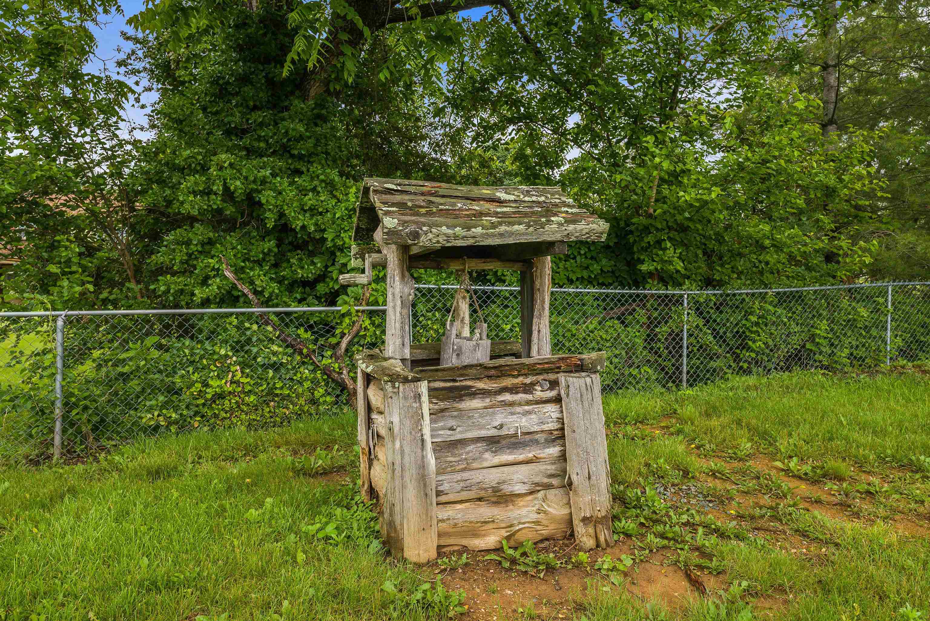 78 STUART AVE, STUARTS DRAFT, Virginia 24477, 3 Bedrooms Bedrooms, ,1 BathroomBathrooms,Residential,78 STUART AVE,665134 MLS # 665134
