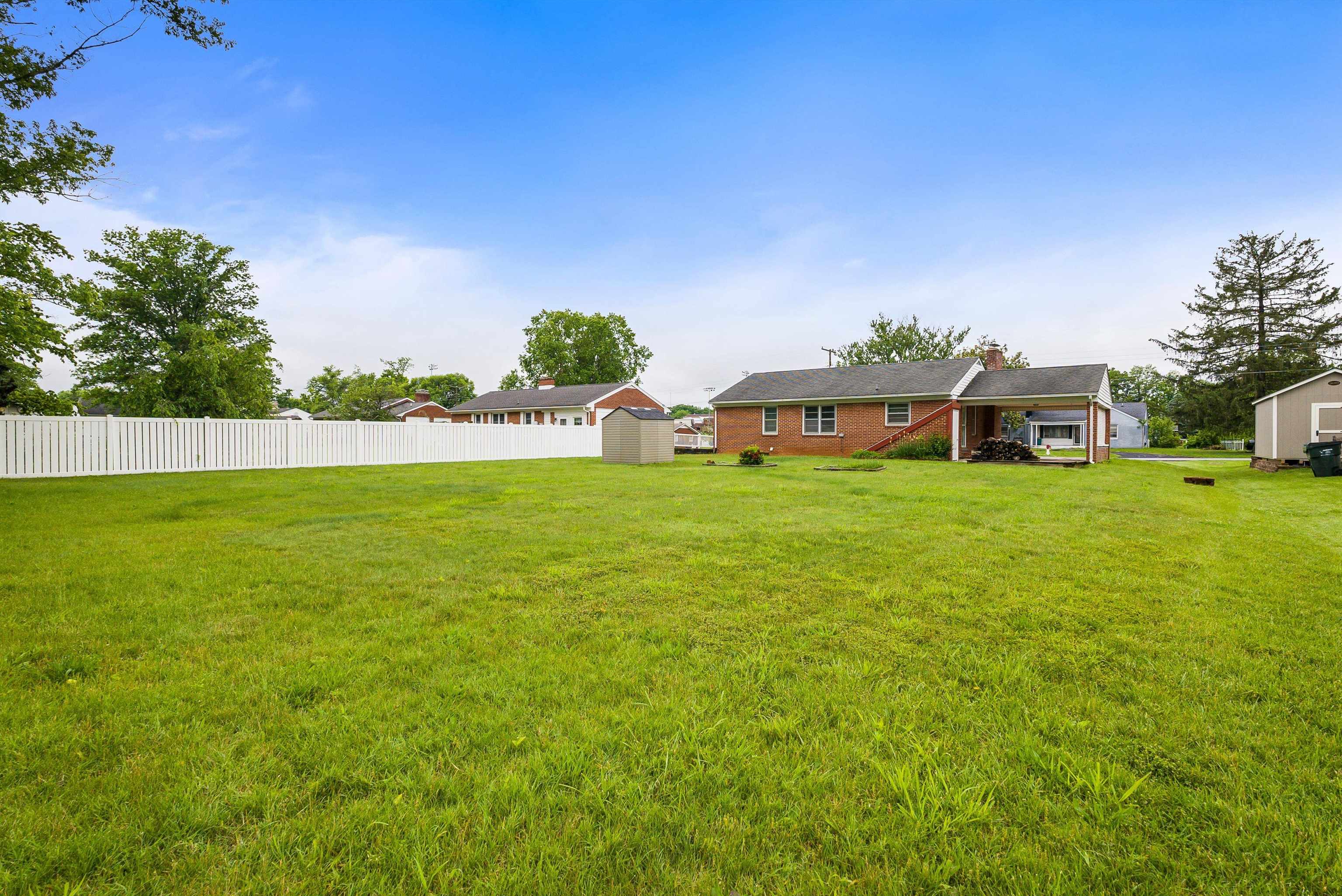 78 STUART AVE, STUARTS DRAFT, Virginia 24477, 3 Bedrooms Bedrooms, ,1 BathroomBathrooms,Residential,78 STUART AVE,665134 MLS # 665134