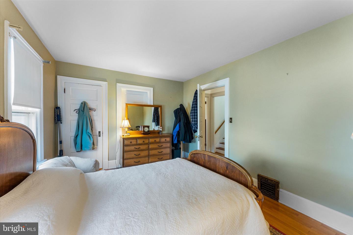 220 WOLFE ST, WINCHESTER, Virginia 22601, 4 Bedrooms Bedrooms, ,2 BathroomsBathrooms,Residential,For sale,220 WOLFE ST,VAWI2007506 MLS # VAWI2007506