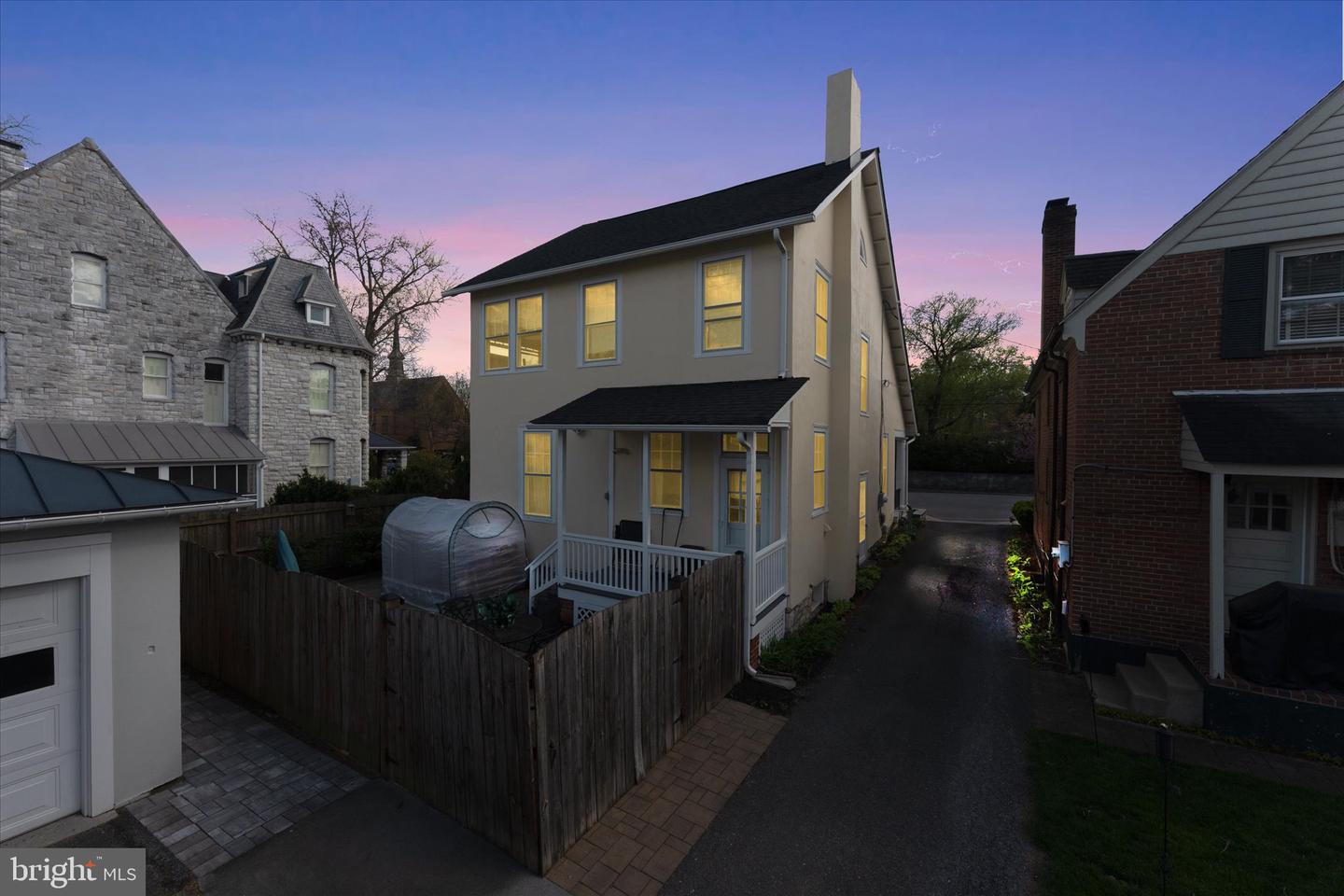 220 WOLFE ST, WINCHESTER, Virginia 22601, 4 Bedrooms Bedrooms, ,2 BathroomsBathrooms,Residential,For sale,220 WOLFE ST,VAWI2007506 MLS # VAWI2007506