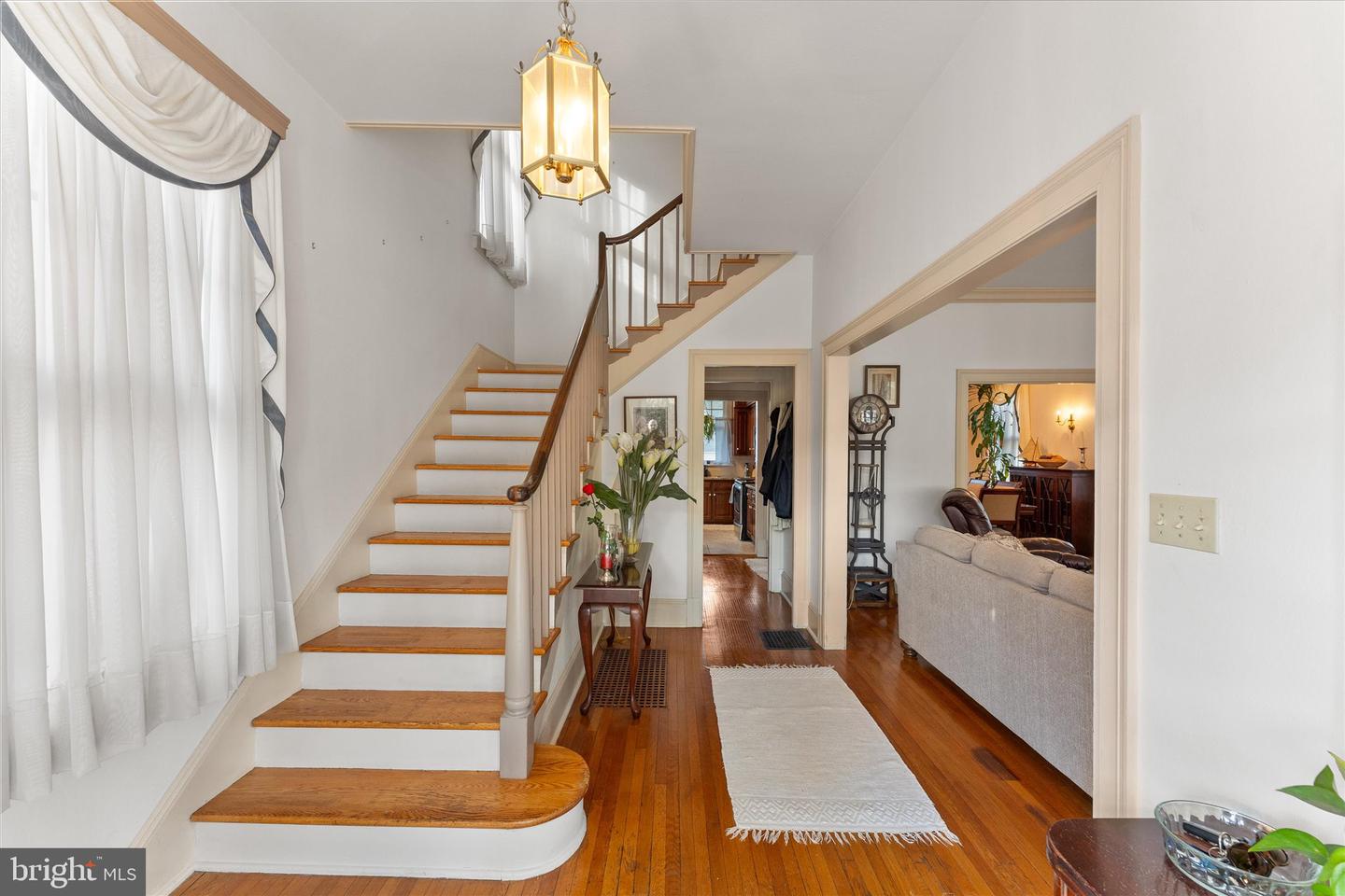 220 WOLFE ST, WINCHESTER, Virginia 22601, 4 Bedrooms Bedrooms, ,2 BathroomsBathrooms,Residential,For sale,220 WOLFE ST,VAWI2007506 MLS # VAWI2007506