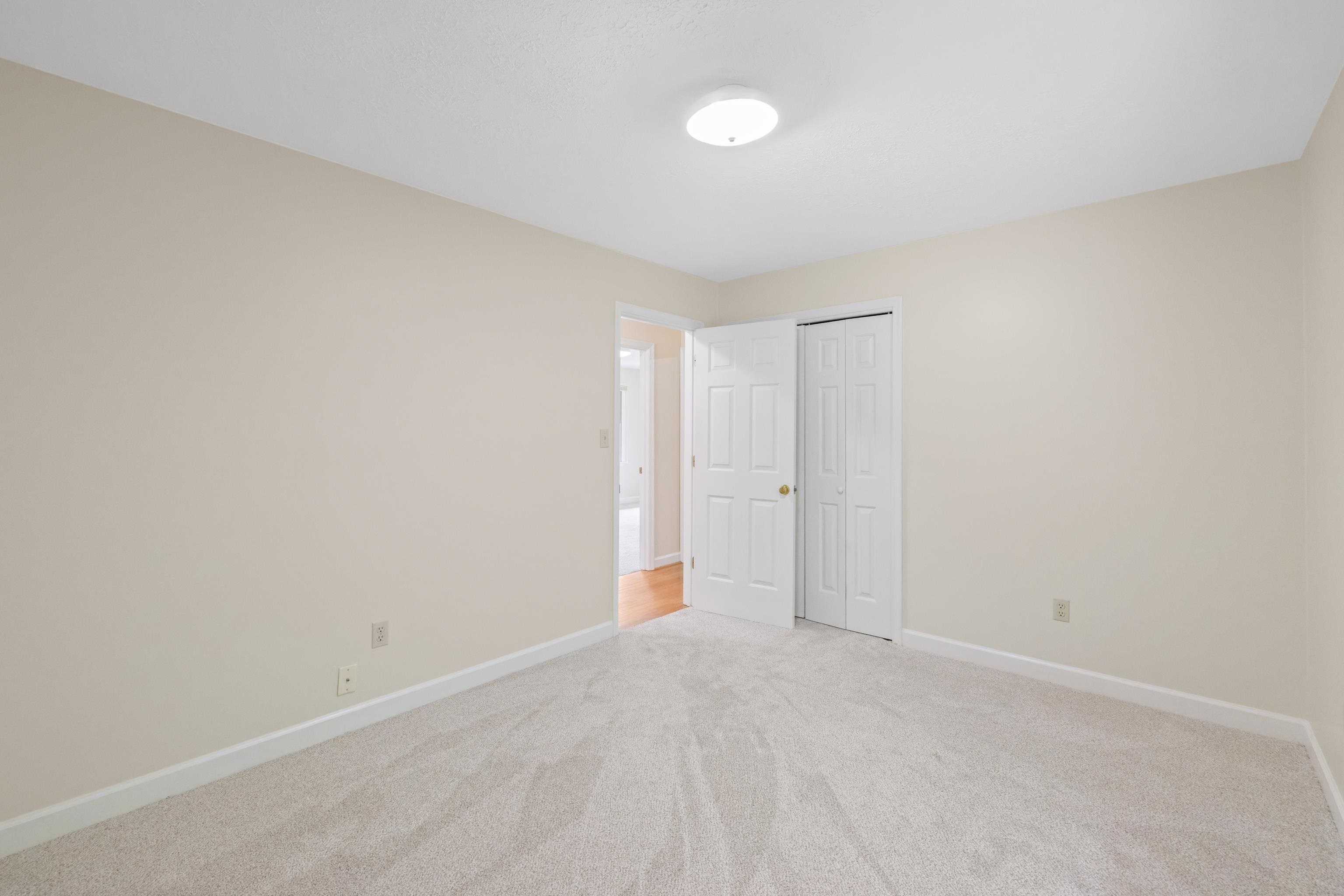 409 THOMAS ST, STAUNTON, Virginia 24401, 4 Bedrooms Bedrooms, ,3 BathroomsBathrooms,Residential,409 THOMAS ST,665143 MLS # 665143