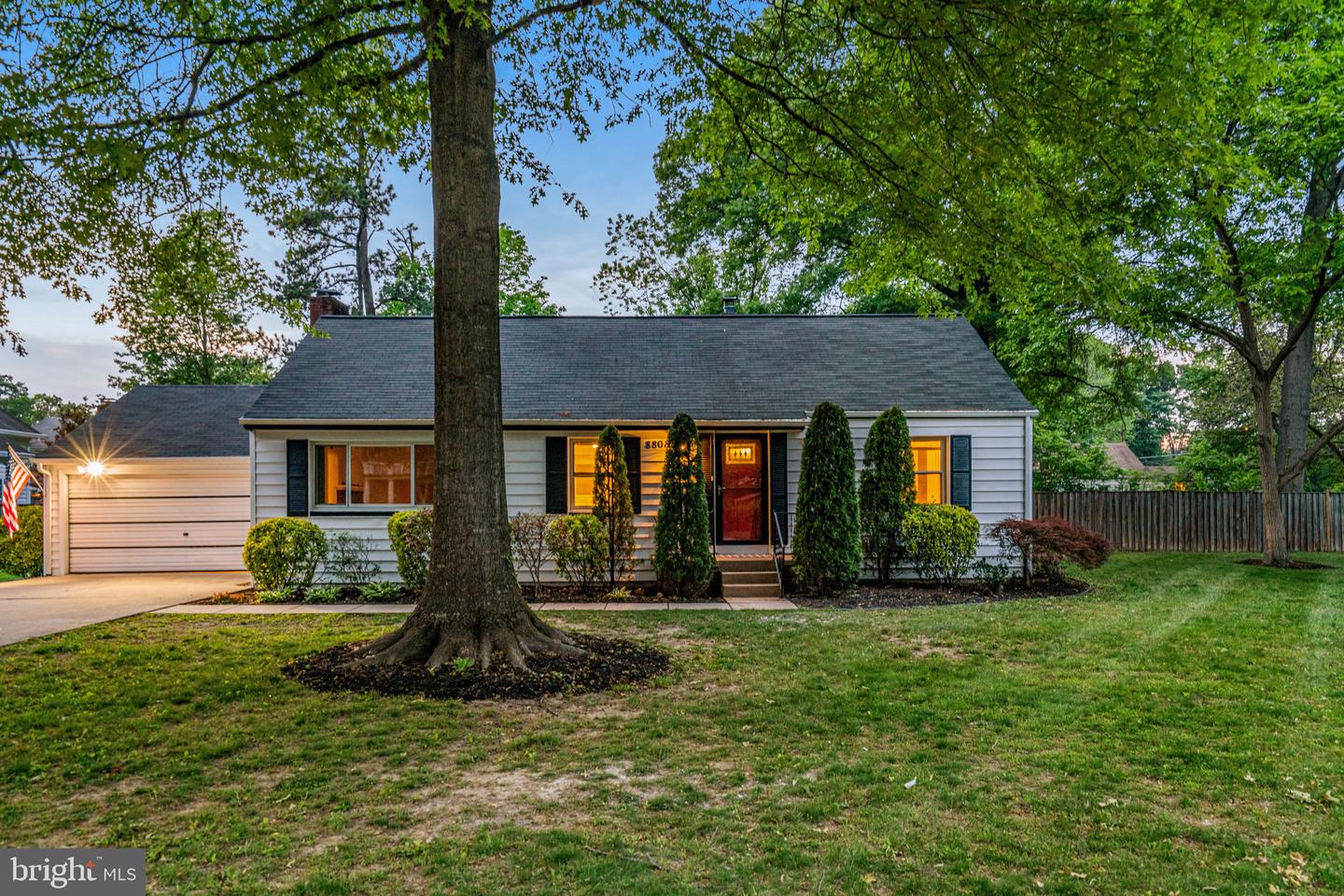 8808 OAK LEAF DR, ALEXANDRIA, Virginia 22309, 4 Bedrooms Bedrooms, ,1 BathroomBathrooms,Residential,For sale,8808 OAK LEAF DR,VAFX2233554 MLS # VAFX2233554
