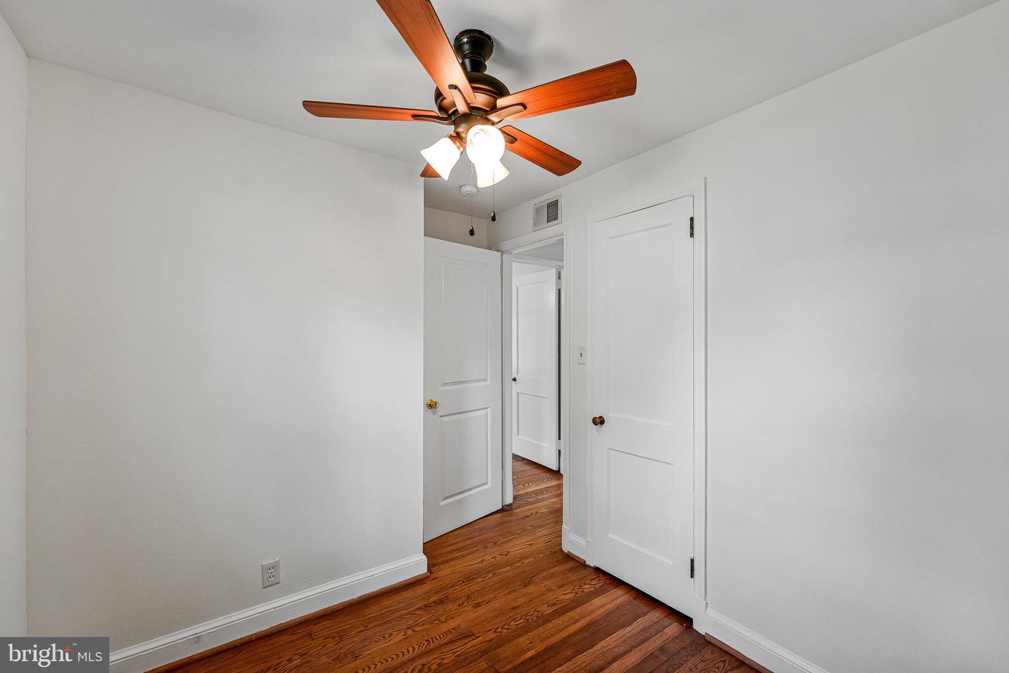 8808 OAK LEAF DR, ALEXANDRIA, Virginia 22309, 4 Bedrooms Bedrooms, ,1 BathroomBathrooms,Residential,For sale,8808 OAK LEAF DR,VAFX2233554 MLS # VAFX2233554
