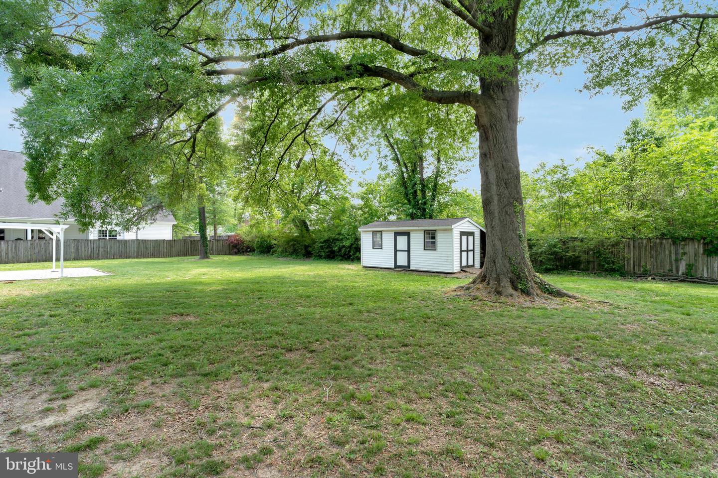 8808 OAK LEAF DR, ALEXANDRIA, Virginia 22309, 4 Bedrooms Bedrooms, ,1 BathroomBathrooms,Residential,For sale,8808 OAK LEAF DR,VAFX2233554 MLS # VAFX2233554