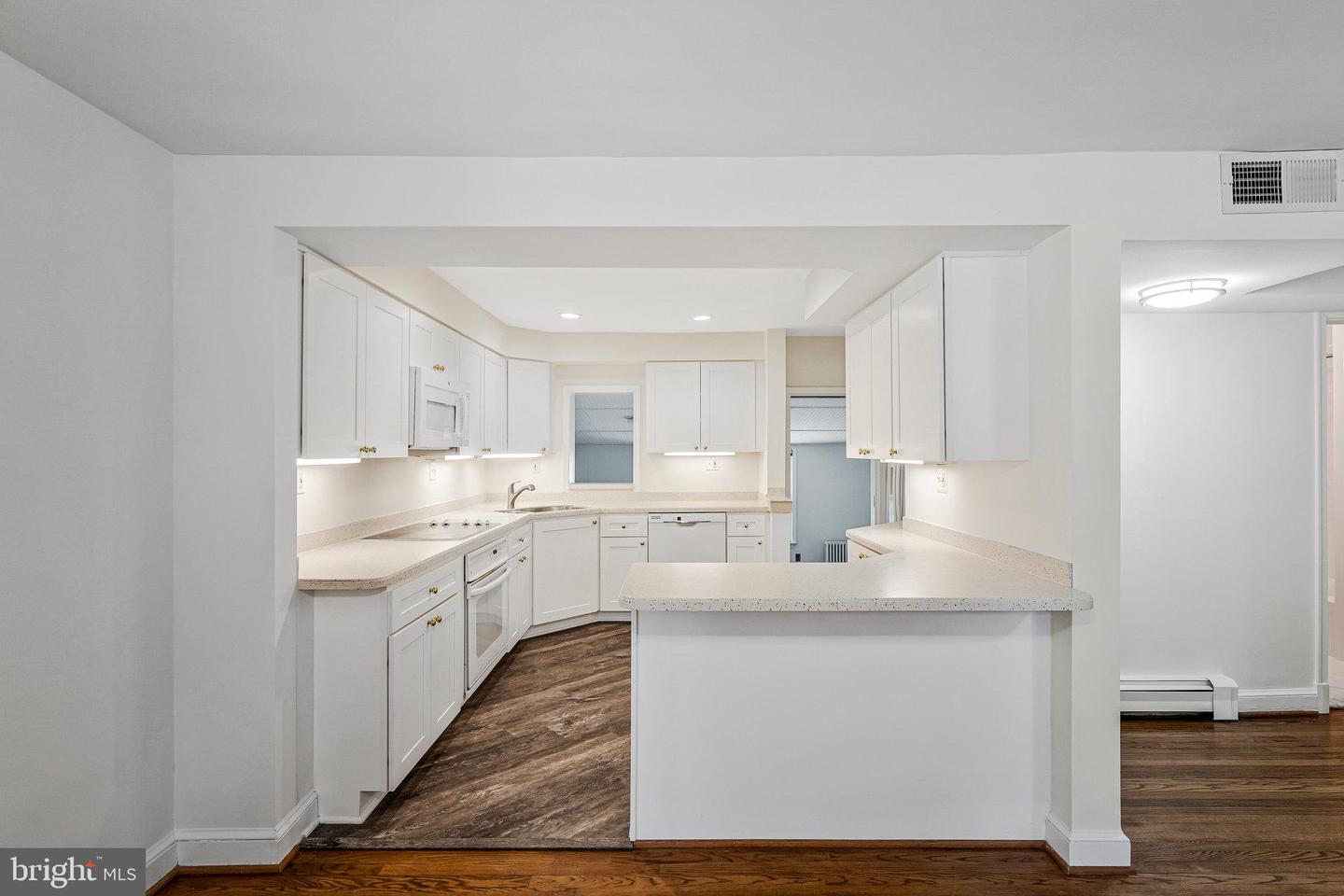 8808 OAK LEAF DR, ALEXANDRIA, Virginia 22309, 4 Bedrooms Bedrooms, ,1 BathroomBathrooms,Residential,For sale,8808 OAK LEAF DR,VAFX2233554 MLS # VAFX2233554