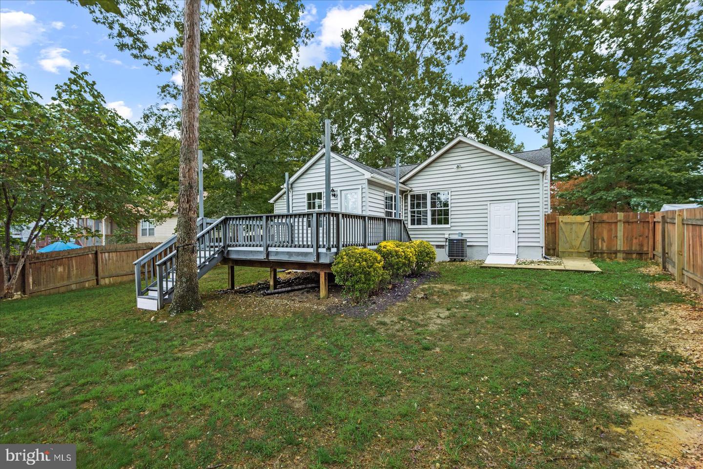 35353 WILDERNESS SHORES WAY, LOCUST GROVE, Virginia 22508, 3 Bedrooms Bedrooms, 9 Rooms Rooms,2 BathroomsBathrooms,Residential,For sale,35353 WILDERNESS SHORES WAY,VAOR2009386 MLS # VAOR2009386