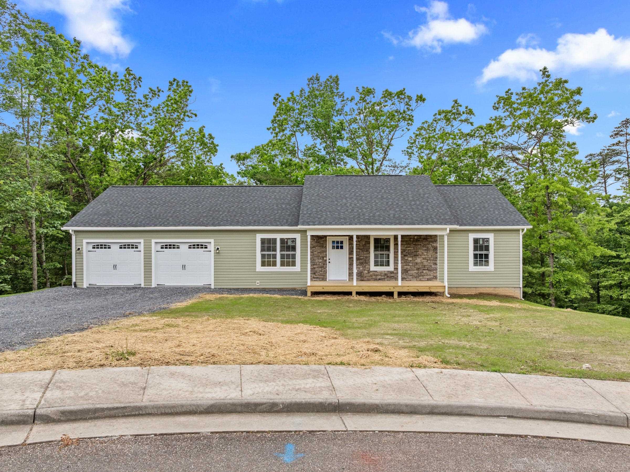 201 CREEK VALLEY DR, BASYE, Virginia 22810, 3 Bedrooms Bedrooms, ,2 BathroomsBathrooms,Residential,201 CREEK VALLEY DR,665155 MLS # 665155