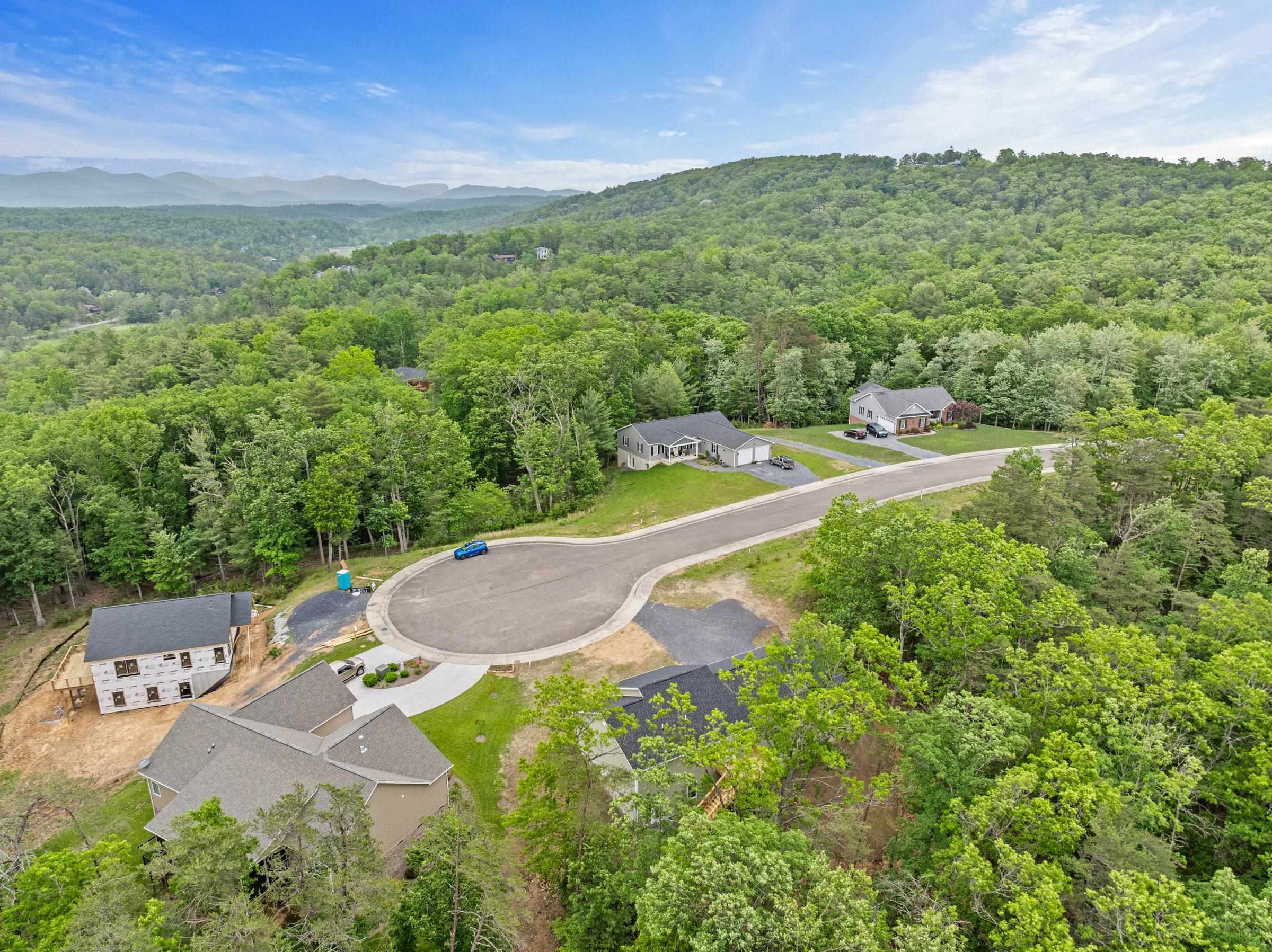 201 CREEK VALLEY DR, BASYE, Virginia 22810, 3 Bedrooms Bedrooms, ,2 BathroomsBathrooms,Residential,201 CREEK VALLEY DR,665155 MLS # 665155
