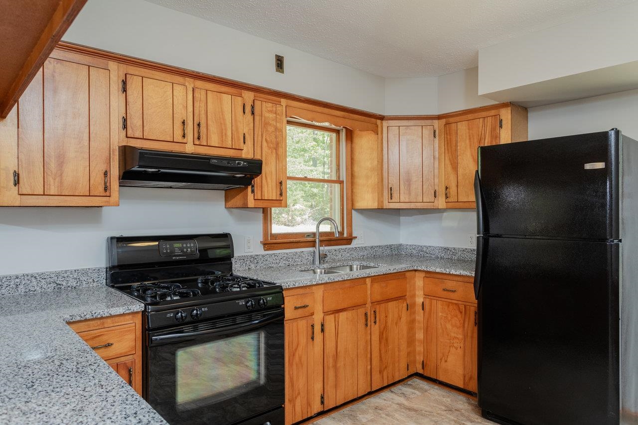 128 WALTER LN, FORT VALLEY, Virginia 22652, 4 Bedrooms Bedrooms, ,2 BathroomsBathrooms,Residential,128 WALTER LN,665159 MLS # 665159