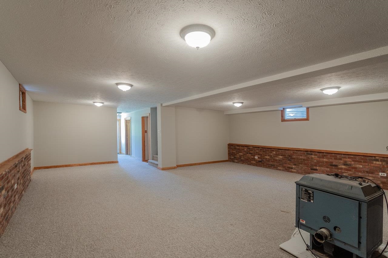 128 WALTER LN, FORT VALLEY, Virginia 22652, 4 Bedrooms Bedrooms, ,2 BathroomsBathrooms,Residential,128 WALTER LN,665159 MLS # 665159