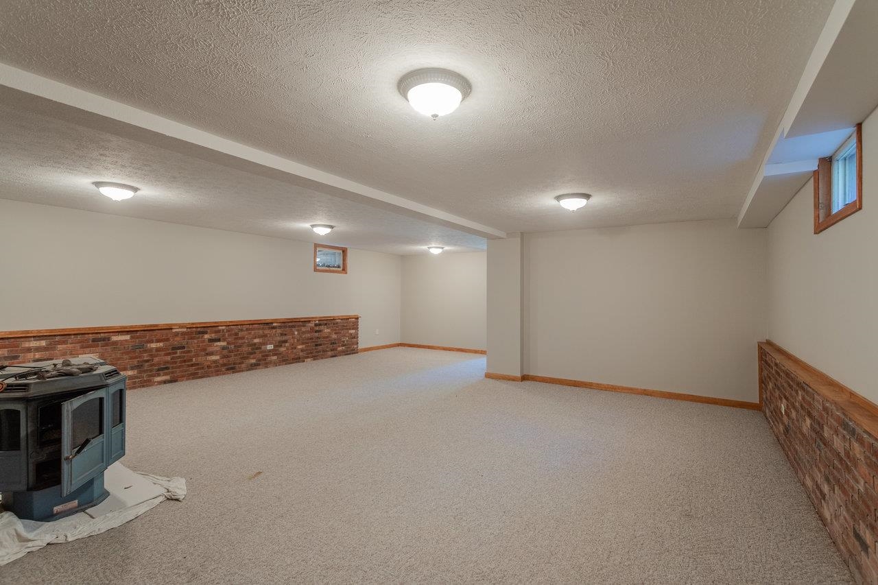 128 WALTER LN, FORT VALLEY, Virginia 22652, 4 Bedrooms Bedrooms, ,2 BathroomsBathrooms,Residential,128 WALTER LN,665159 MLS # 665159