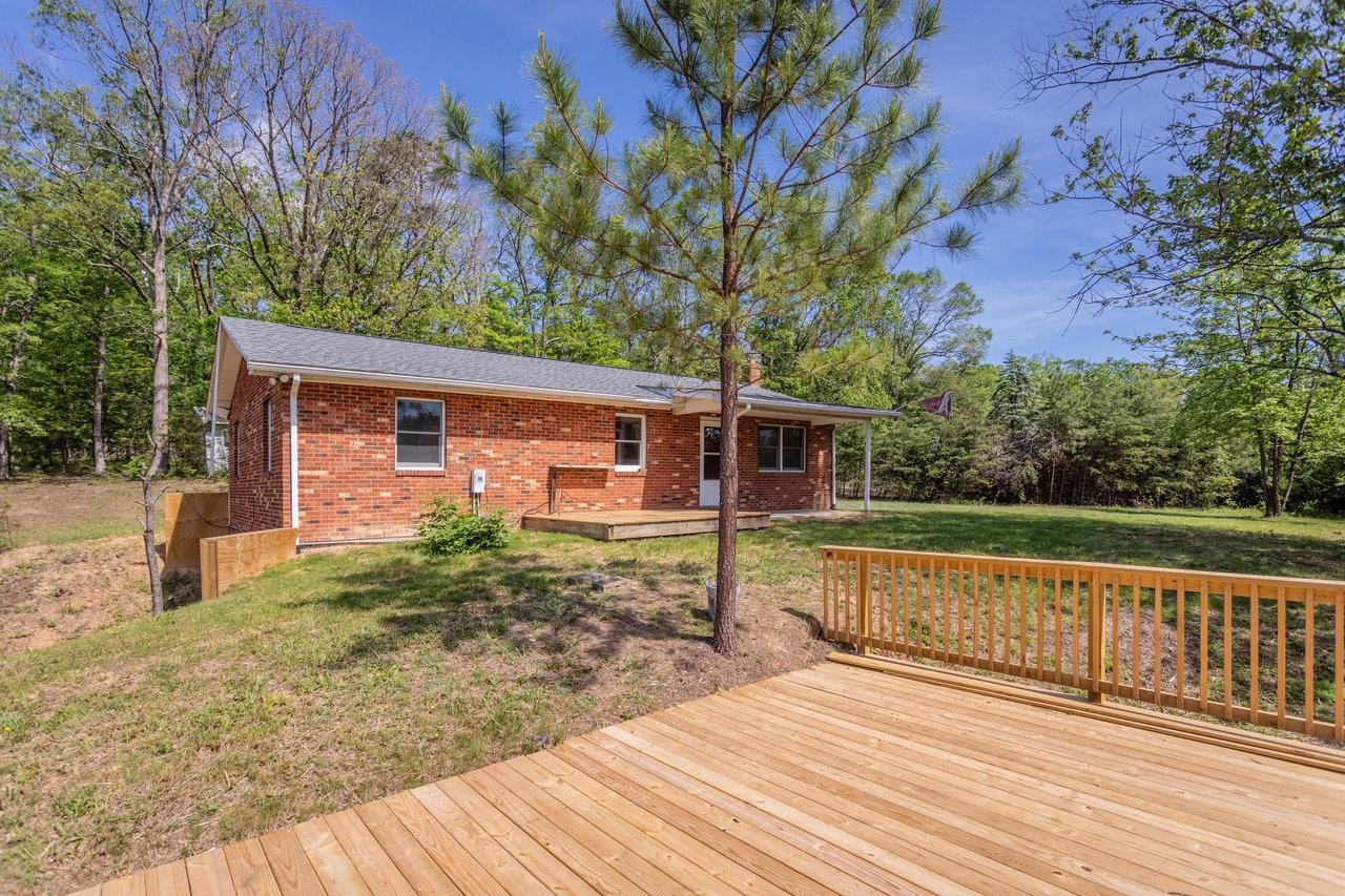 128 WALTER LN, FORT VALLEY, Virginia 22652, 4 Bedrooms Bedrooms, ,2 BathroomsBathrooms,Residential,128 WALTER LN,665159 MLS # 665159