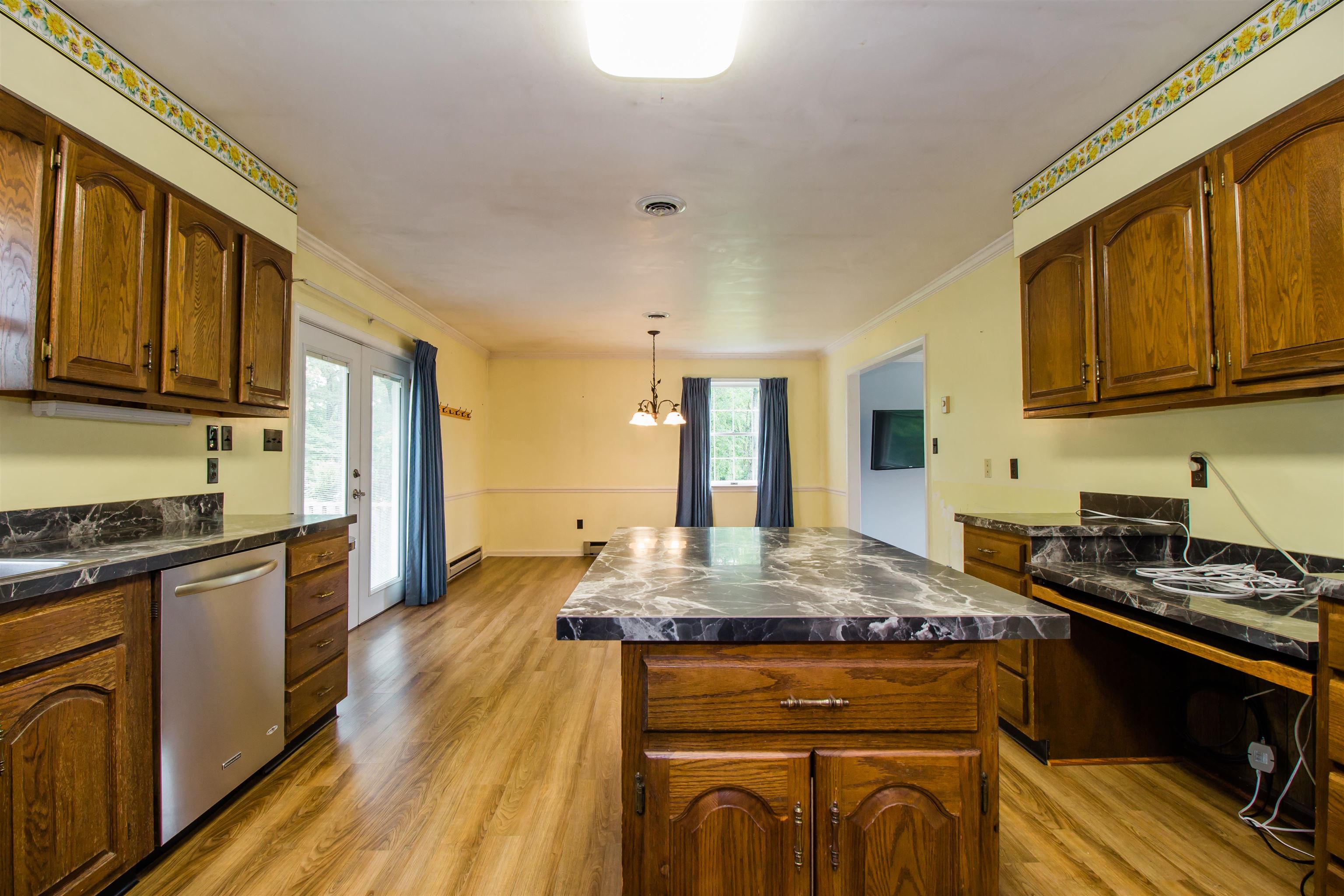 7377 APPLE RIDGE DR, TIMBERVILLE, Virginia 22853, 4 Bedrooms Bedrooms, ,3 BathroomsBathrooms,Residential,7377 APPLE RIDGE DR,665160 MLS # 665160