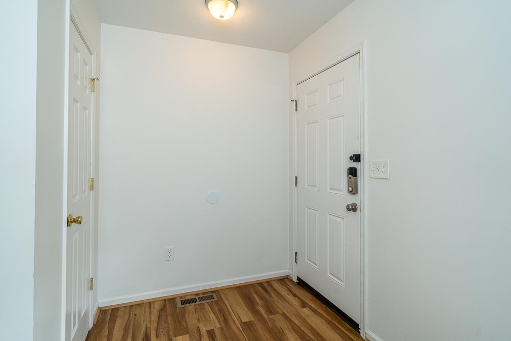 1014 PAUL ST, HARRISONBURG, Virginia 22802, 3 Bedrooms Bedrooms, ,2 BathroomsBathrooms,Residential,1014 PAUL ST,665162 MLS # 665162