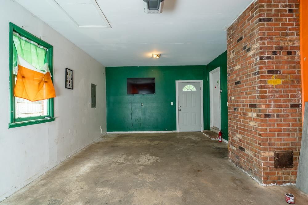 1014 PAUL ST, HARRISONBURG, Virginia 22802, 3 Bedrooms Bedrooms, ,2 BathroomsBathrooms,Residential,1014 PAUL ST,665162 MLS # 665162