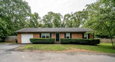 1014 PAUL ST, HARRISONBURG, Virginia 22802, 3 Bedrooms Bedrooms, ,2 BathroomsBathrooms,Residential,1014 PAUL ST,665162 MLS # 665162