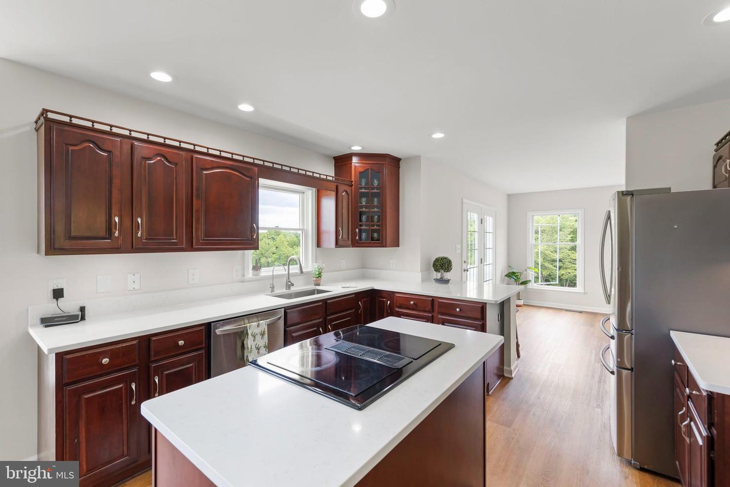 442 FROG HOLLOW RD, WINCHESTER, Virginia 22603, 4 Bedrooms Bedrooms, 13 Rooms Rooms,2 BathroomsBathrooms,Residential,For sale,442 FROG HOLLOW RD,VAFV2033448 MLS # VAFV2033448