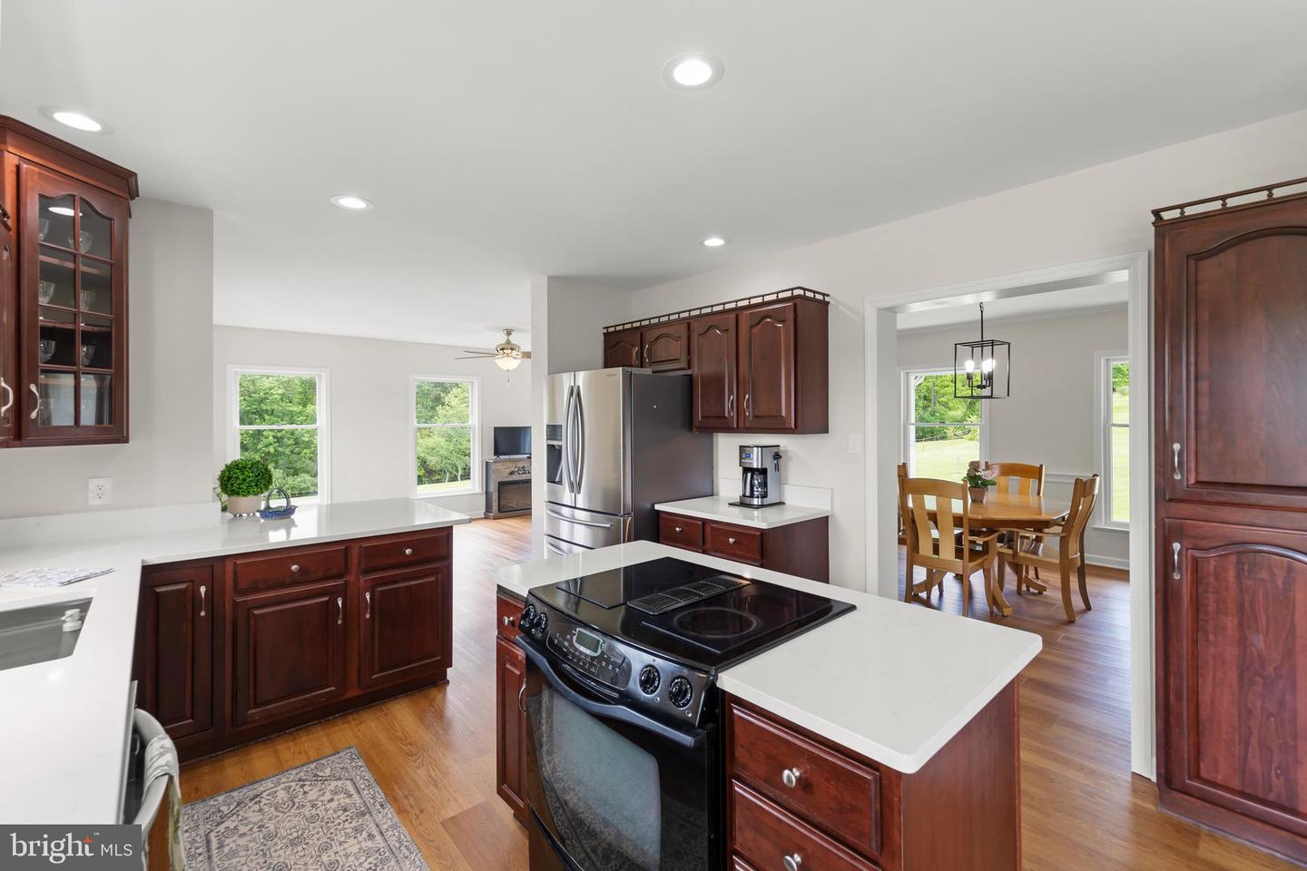 442 FROG HOLLOW RD, WINCHESTER, Virginia 22603, 4 Bedrooms Bedrooms, 13 Rooms Rooms,2 BathroomsBathrooms,Residential,For sale,442 FROG HOLLOW RD,VAFV2033448 MLS # VAFV2033448