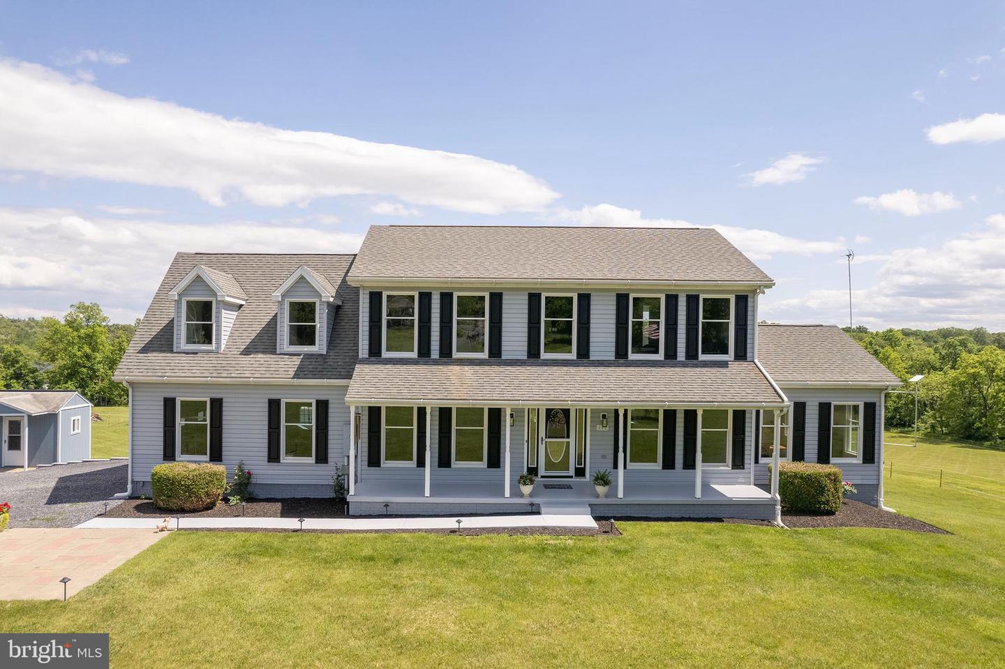 442 FROG HOLLOW RD, WINCHESTER, Virginia 22603, 4 Bedrooms Bedrooms, 13 Rooms Rooms,2 BathroomsBathrooms,Residential,For sale,442 FROG HOLLOW RD,VAFV2033448 MLS # VAFV2033448
