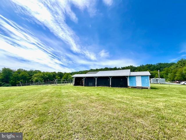 442 FROG HOLLOW RD, WINCHESTER, Virginia 22603, 4 Bedrooms Bedrooms, 13 Rooms Rooms,2 BathroomsBathrooms,Residential,For sale,442 FROG HOLLOW RD,VAFV2033448 MLS # VAFV2033448