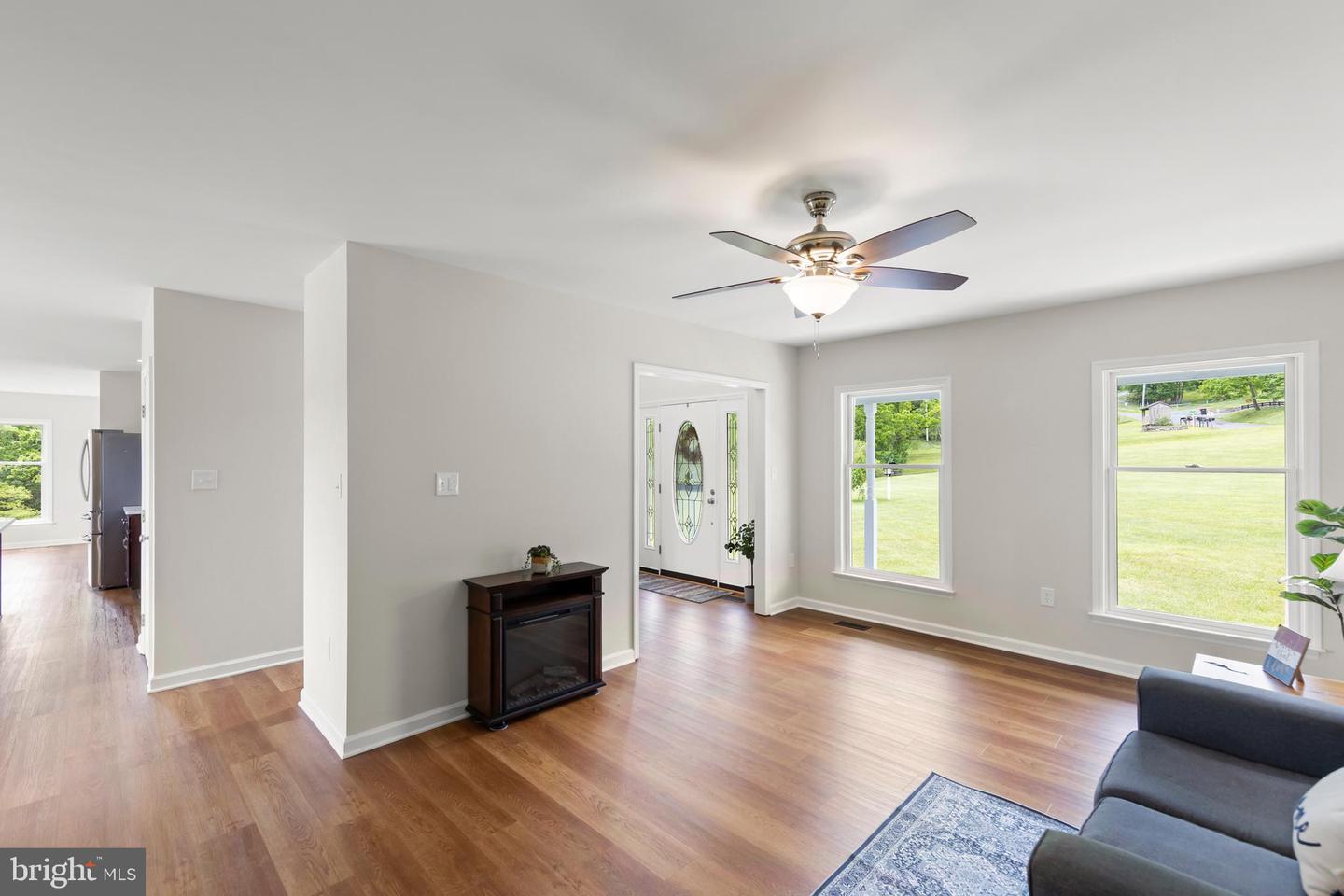 442 FROG HOLLOW RD, WINCHESTER, Virginia 22603, 4 Bedrooms Bedrooms, 13 Rooms Rooms,2 BathroomsBathrooms,Residential,For sale,442 FROG HOLLOW RD,VAFV2033448 MLS # VAFV2033448